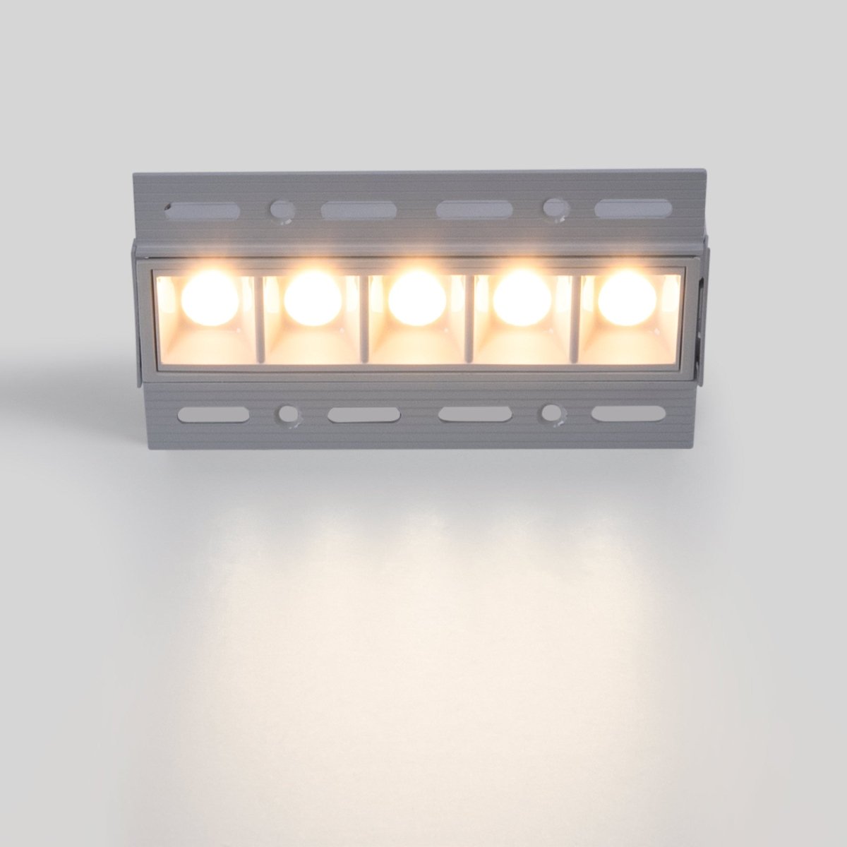 Foco lineal LED trimless / integración - 12W - UGR18 - CRI90 - Barcelona Led-