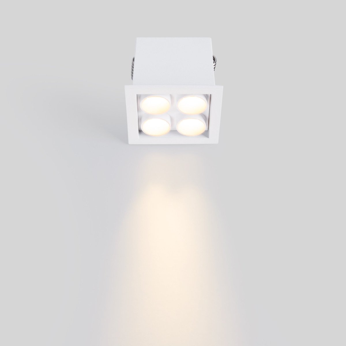 Downlight LED empotrable cuadrado 8W - Chip Osram - UGR18 - Corte 48 x 48 mm - Barcelona Led-