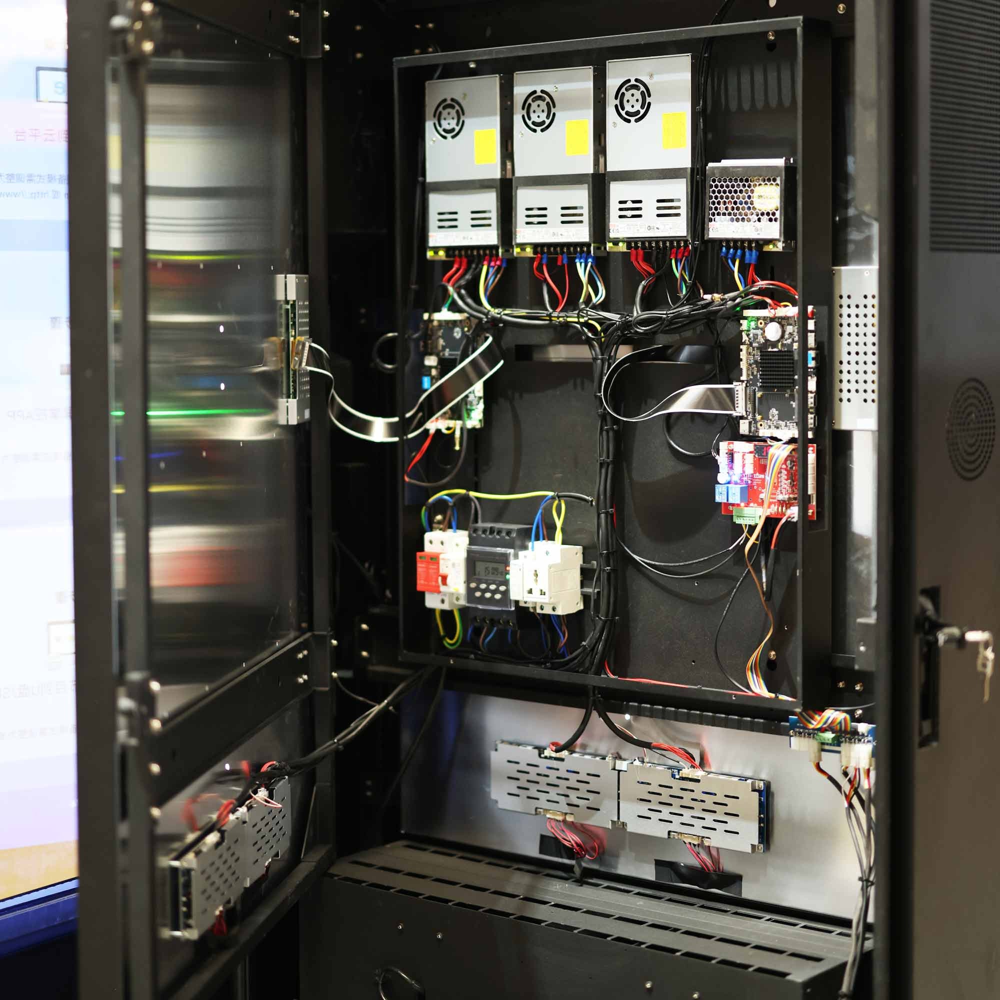 Tótem publicitario exterior pantalla LCD 55"- Doble cara - Táctil - Android- Blanco (2)