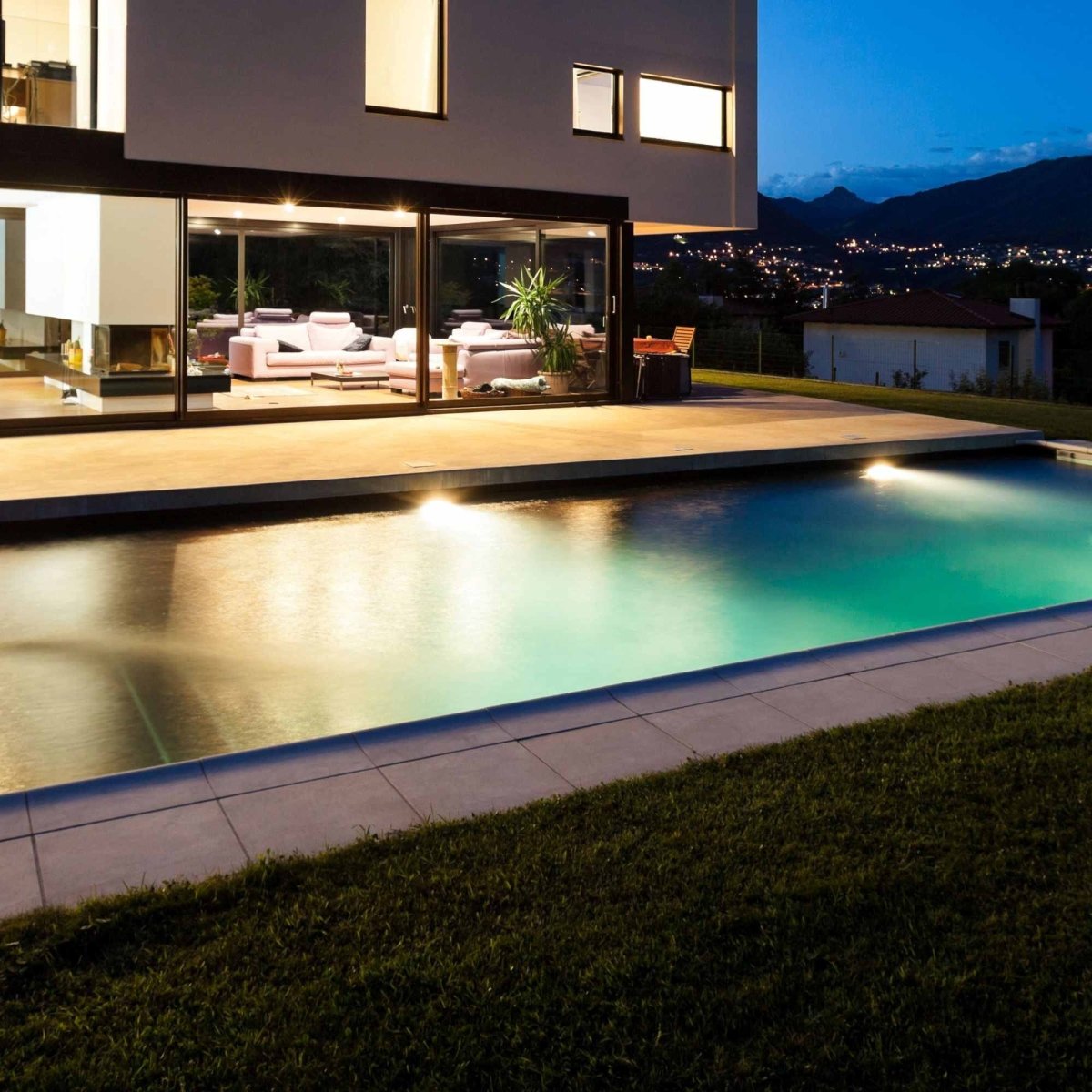 Foco LED para piscina de superficie 12V AC - 24W - Sumergible - IP68 - Barcelona Led-
