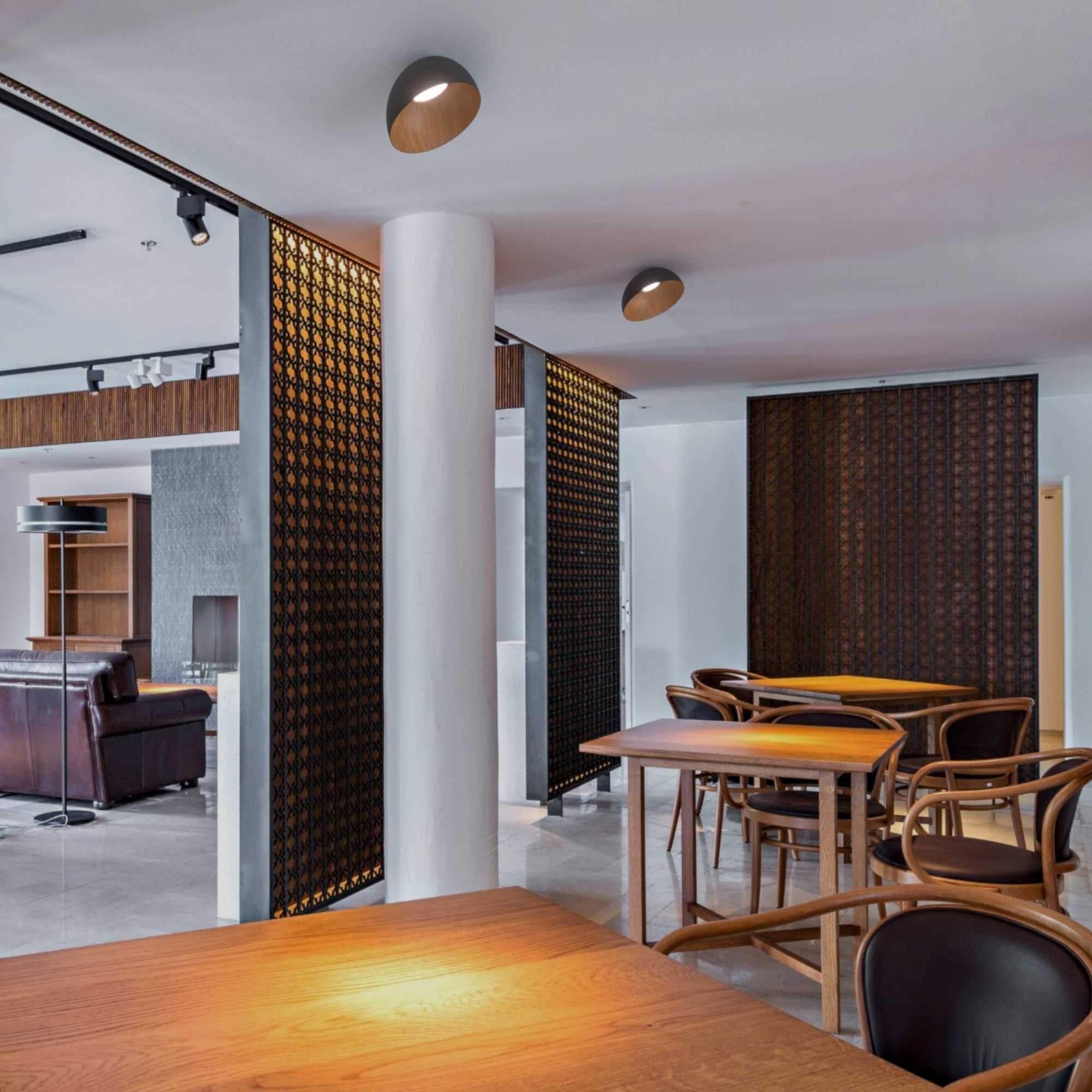 Lámpara de techo LED inclinada CCT 12W - Efecto madera - ø35cm (33)