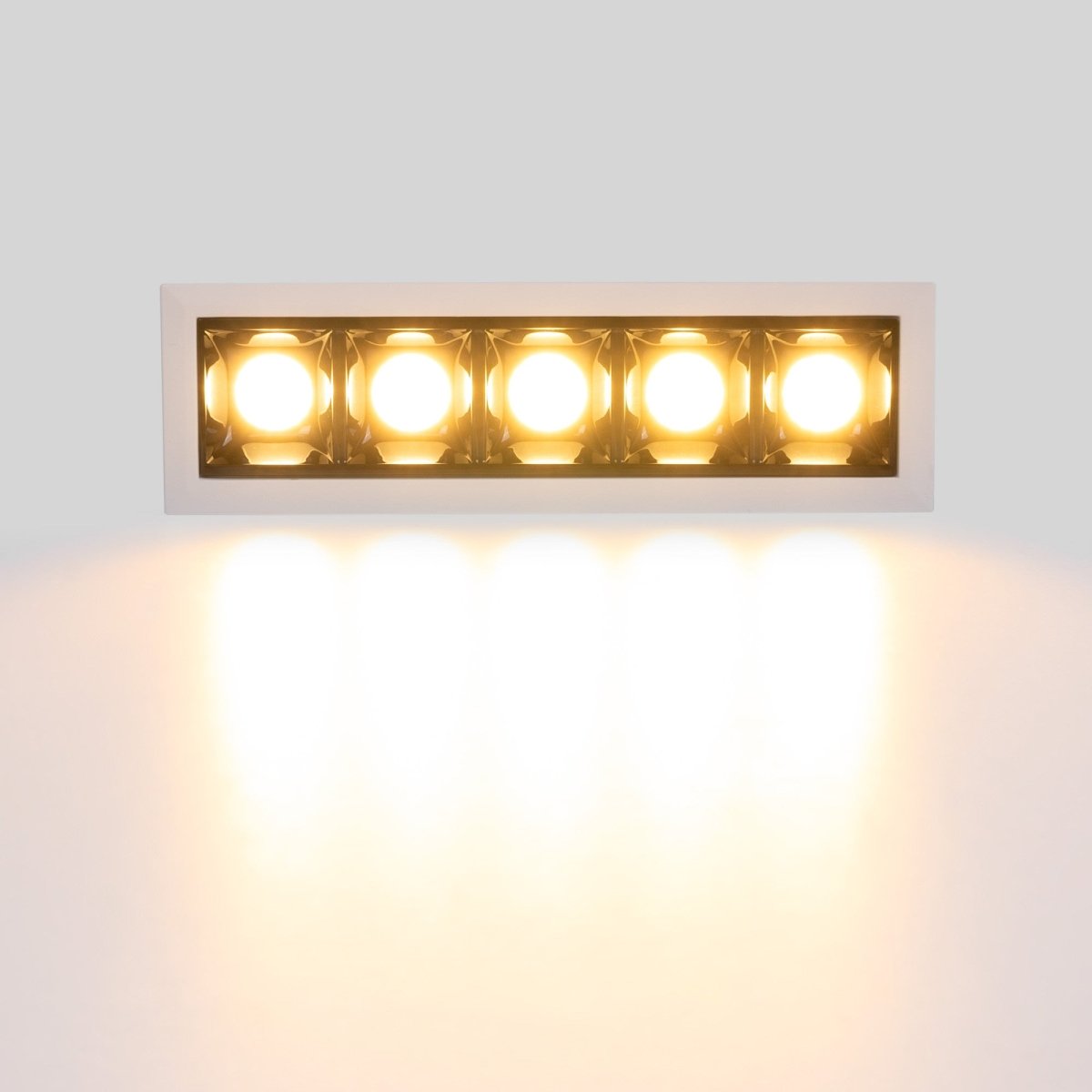 Foco lineal LED empotrable 10W - Chip OSRAM - UGR18 - CRI90 - Barcelona Led-