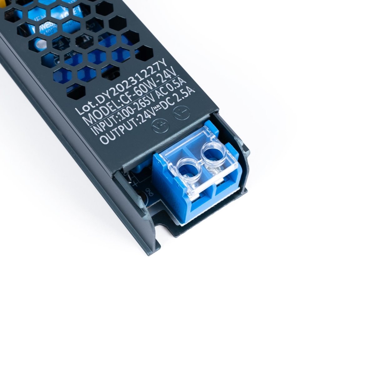 Fuente de alimentación Slim 60W 24V - 2.5A - IP20 - Barcelona Led-Material eléctrico
