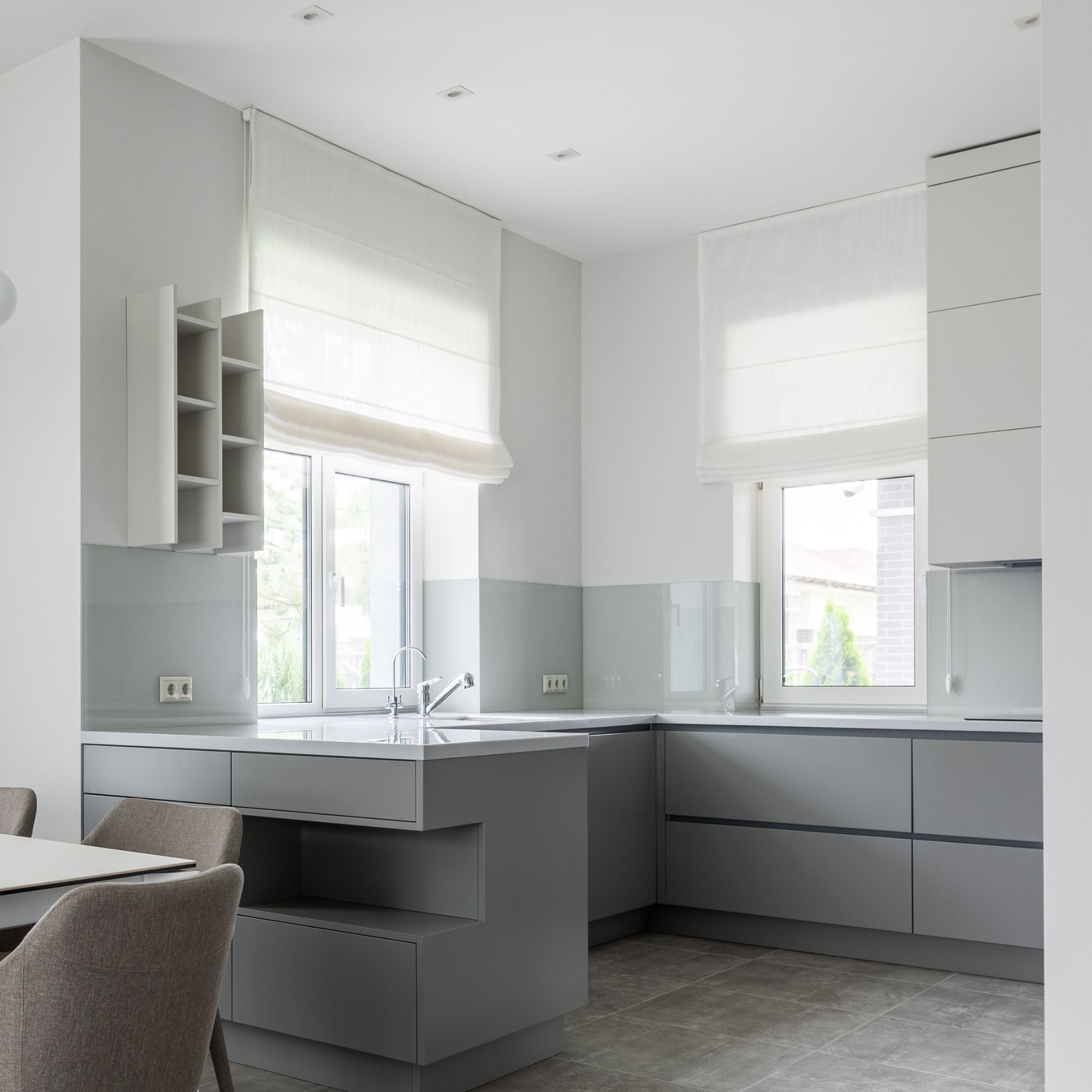 KIT Aro downlight cuadrado 93x93mm (plata) + Bombilla GU10 6W + Portalámparas (5)