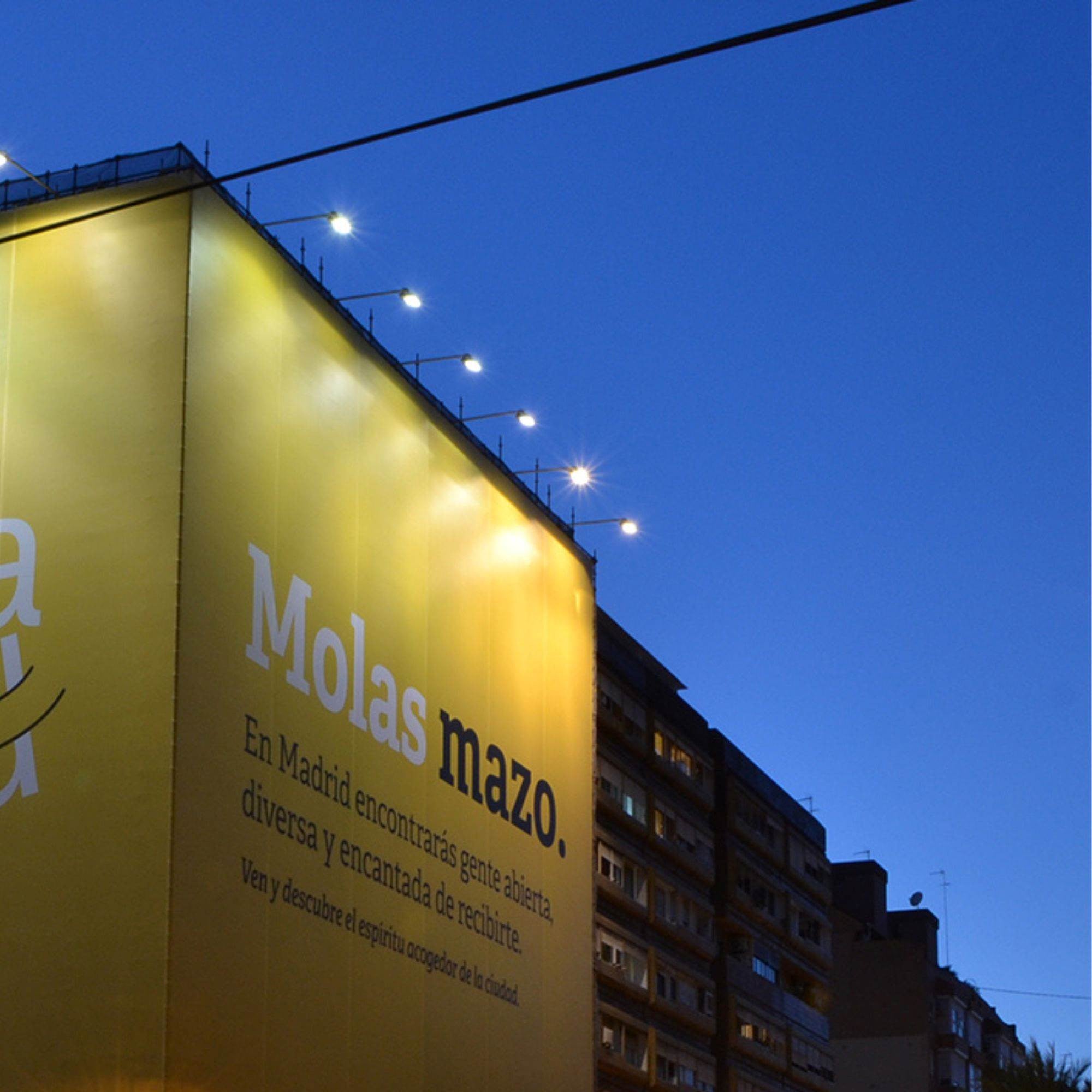 Proyector LED exterior 200W CCT - Serie "PRO" - 110lm/W - IP66 (4)