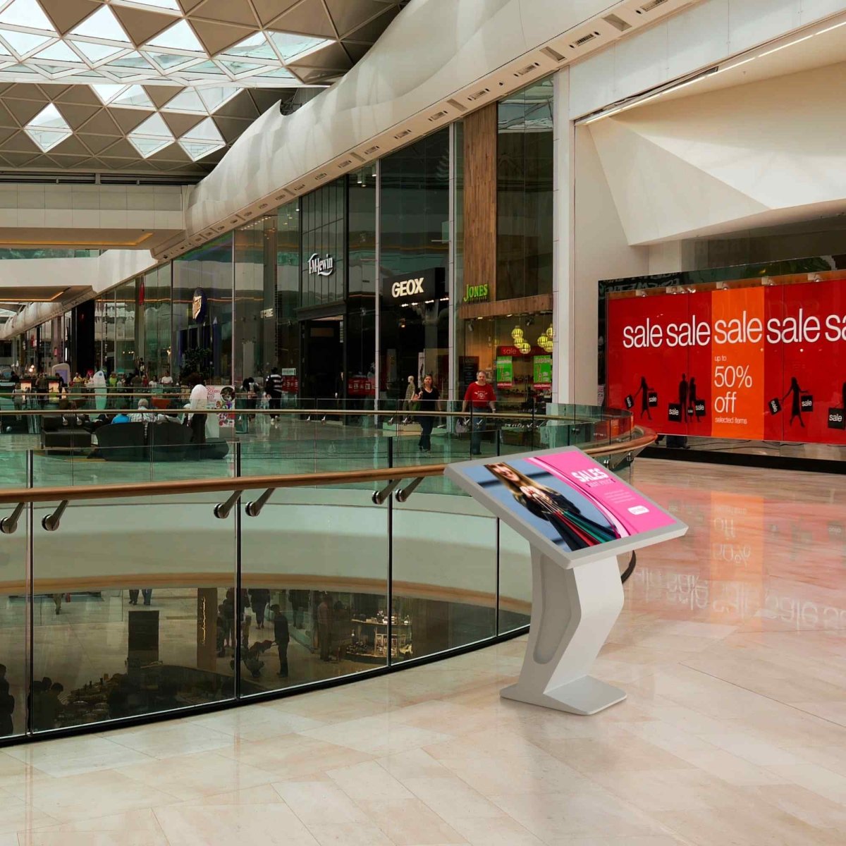 Display publicitario - Digital Kiosk 43" - Pantalla Táctil - Interior - 16GB - Base "K" - Barcelona Led-Signage