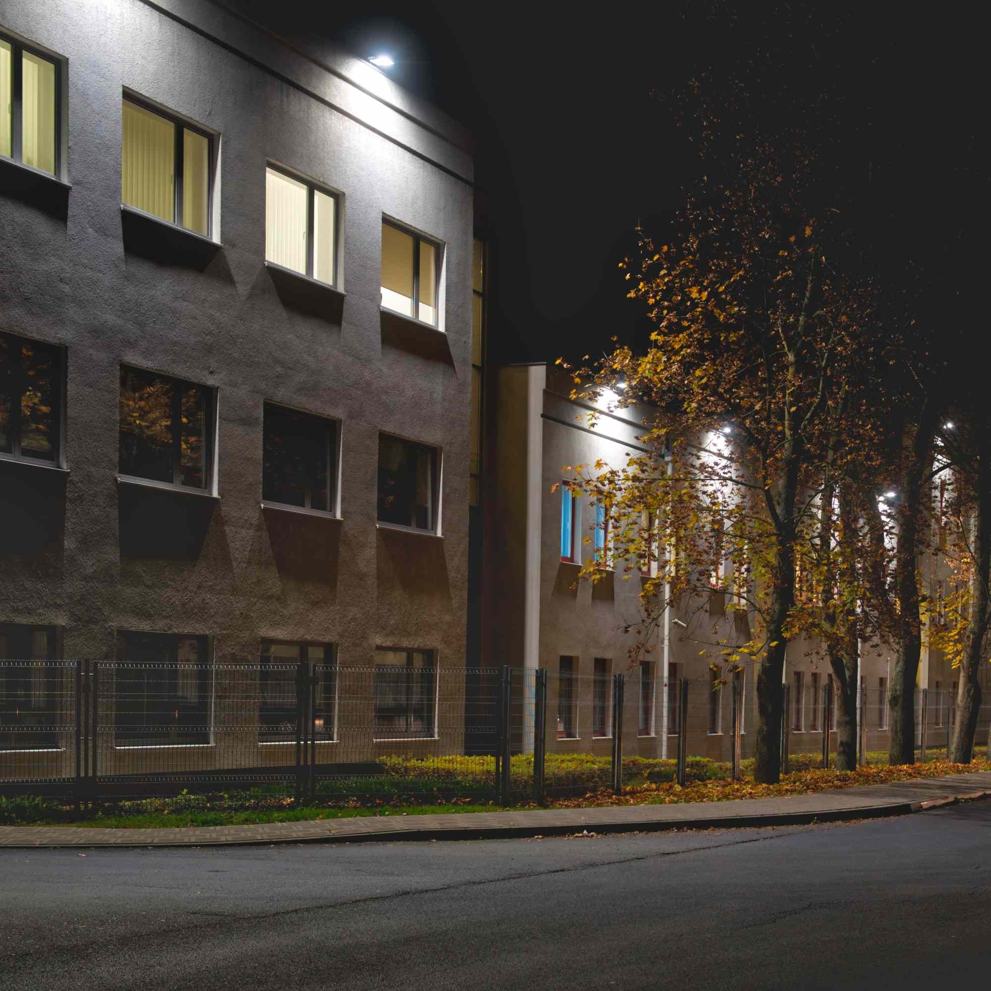 Pack x 10 proyectores LED exterior 150W - 95lm/W - IP65 (1)