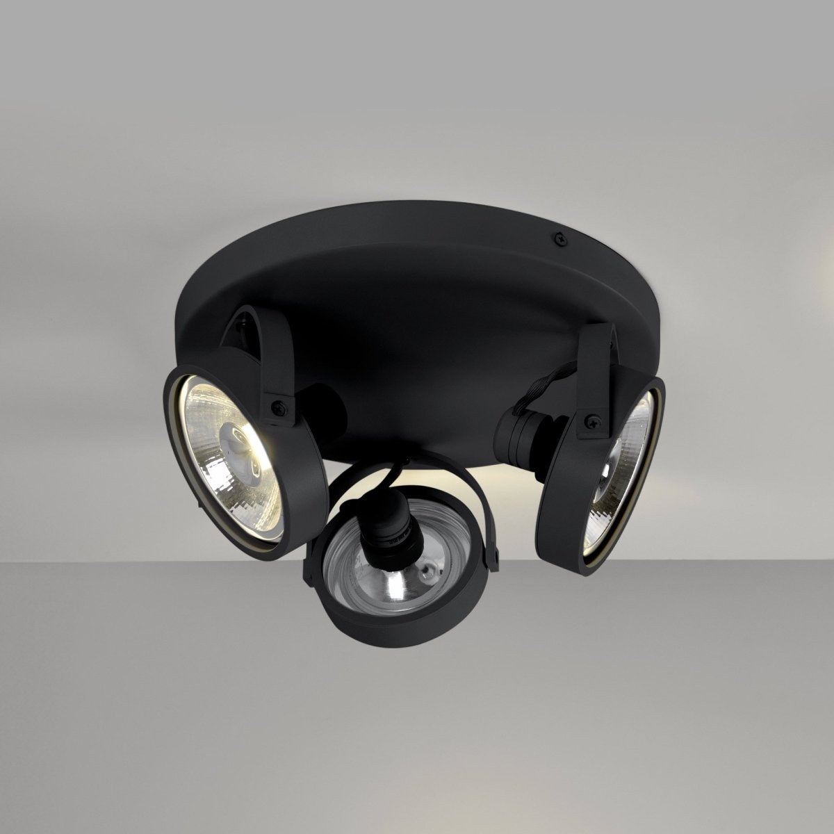 Aplique de techo triple orientable "IRIS 3" + 3 bombillas AR111 - Barcelona Led-Decoración