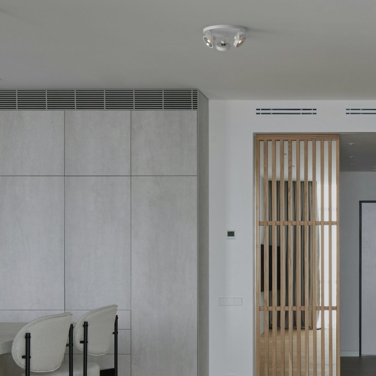 Aplique de techo triple orientable "IRIS 3" + 3 bombillas AR111 - Barcelona Led-Decoración