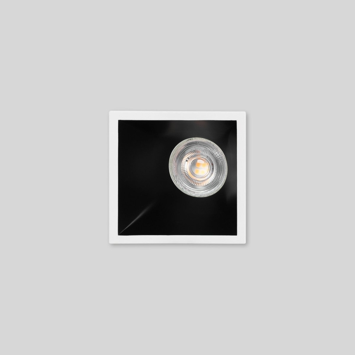 Aro downlight cuadrado asimétrico - Bajo UGR - Corte 85 x 85mm - Barcelona Led-Accesorios