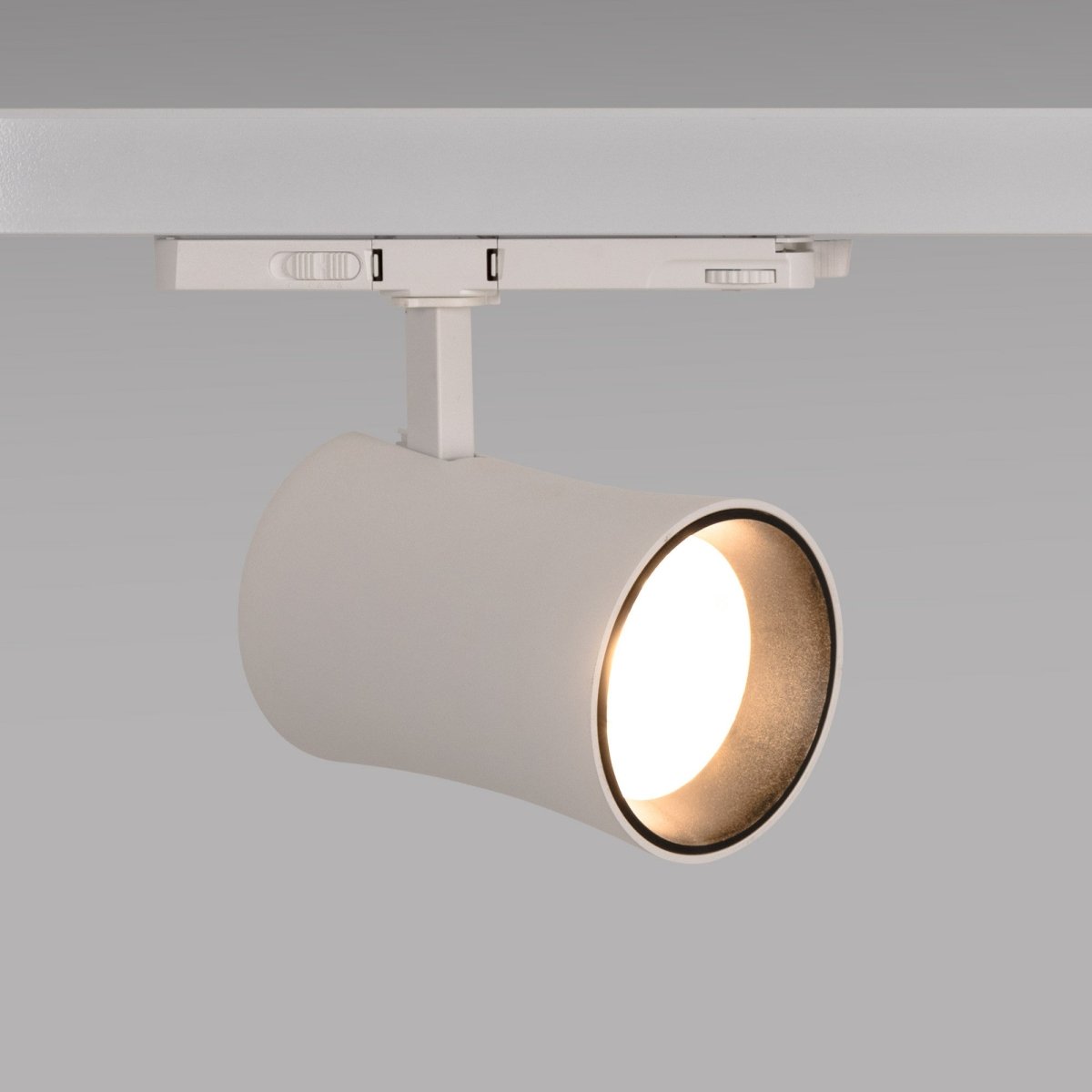 Proyector LED arquitectónico para carril trifásico CCT - 40W - CRI 90 - Driver KGP - Barcelona Led-