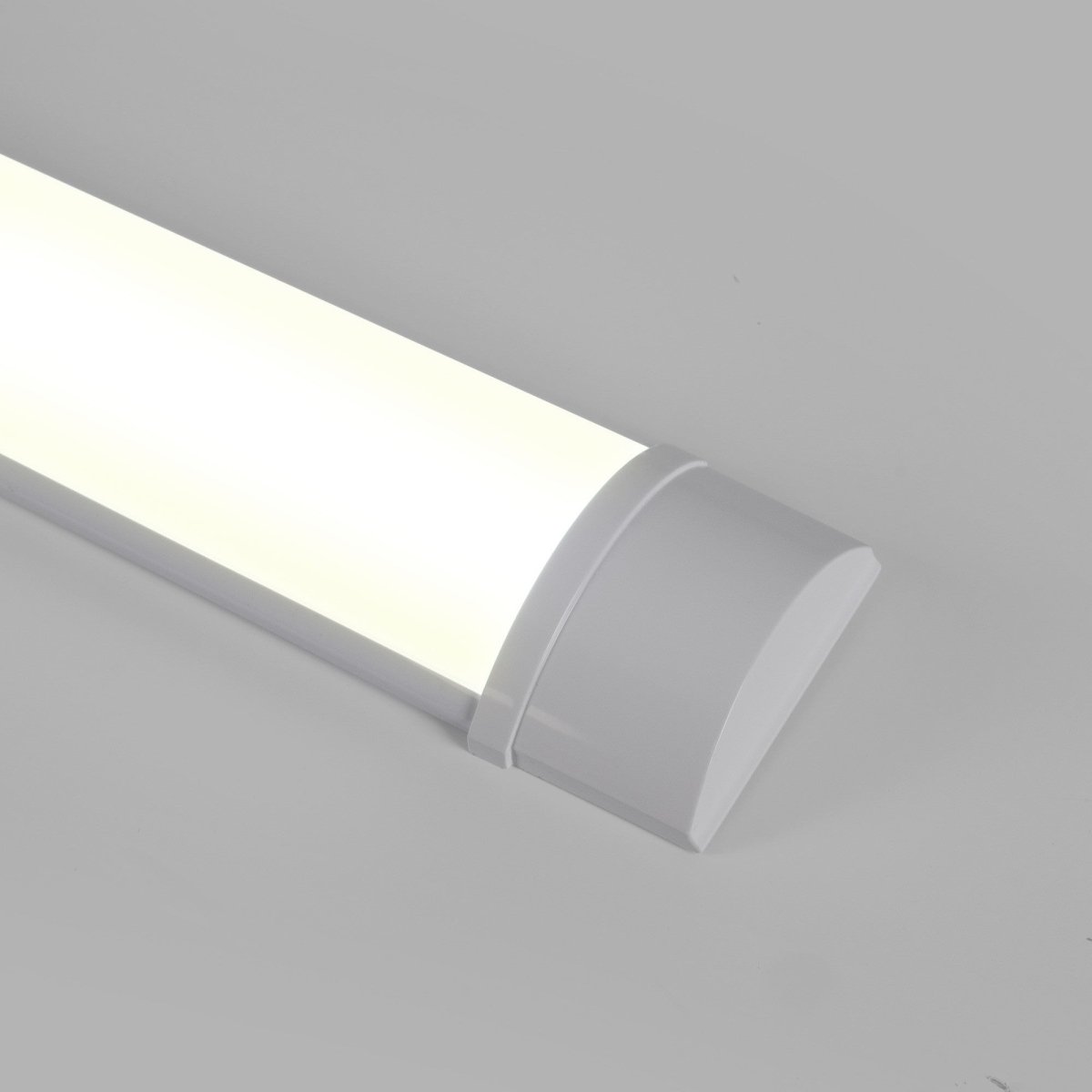 Luminaria lineal LED de alta potencia - 36W - 120cm - IP20 - Barcelona Led-