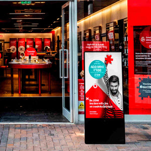 Display publicitario portátil 43'' exterior - LCD full HD - Con ruedas y batería (27)