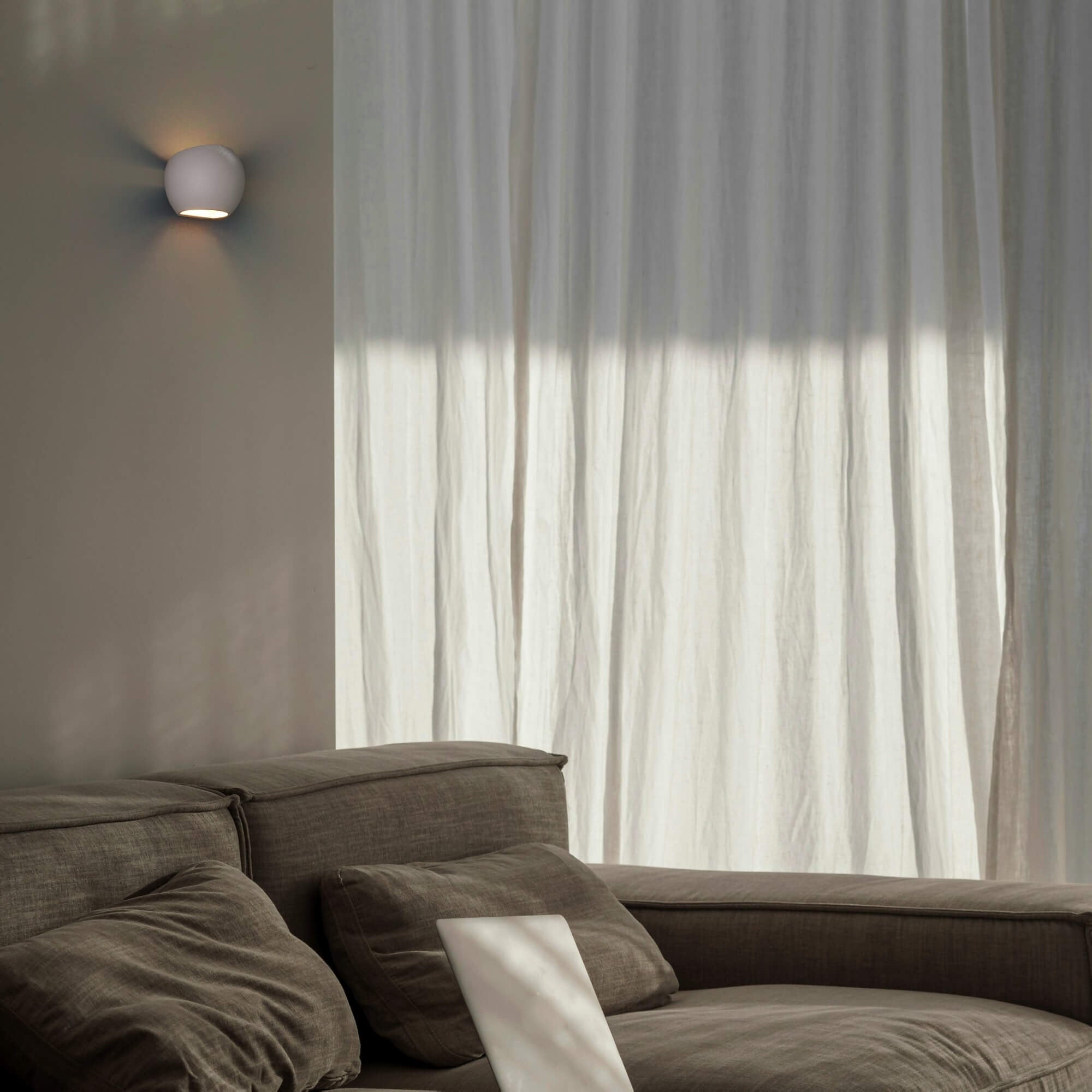 Aplique de pared concreto "Ball" - Up & down - 1 x G9 (3)