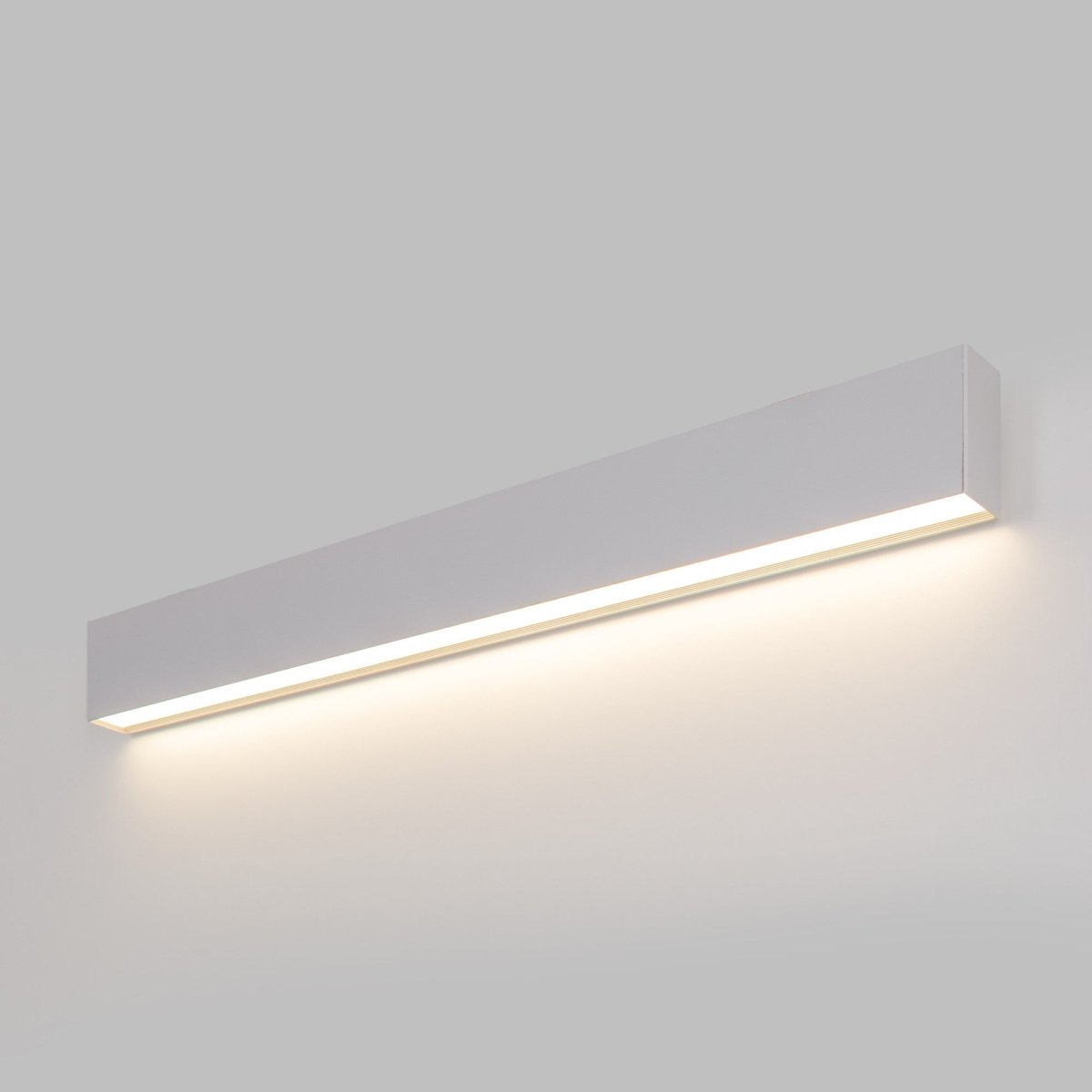 Luminaria lineal LED de suspensión / superficie 24W - Slim - 80cm - 1700lm (14)