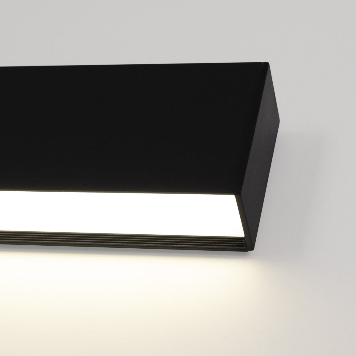 Luminaria lineal LED de suspensión / superficie 36W - Slim - 120cm - 2500lm (16)