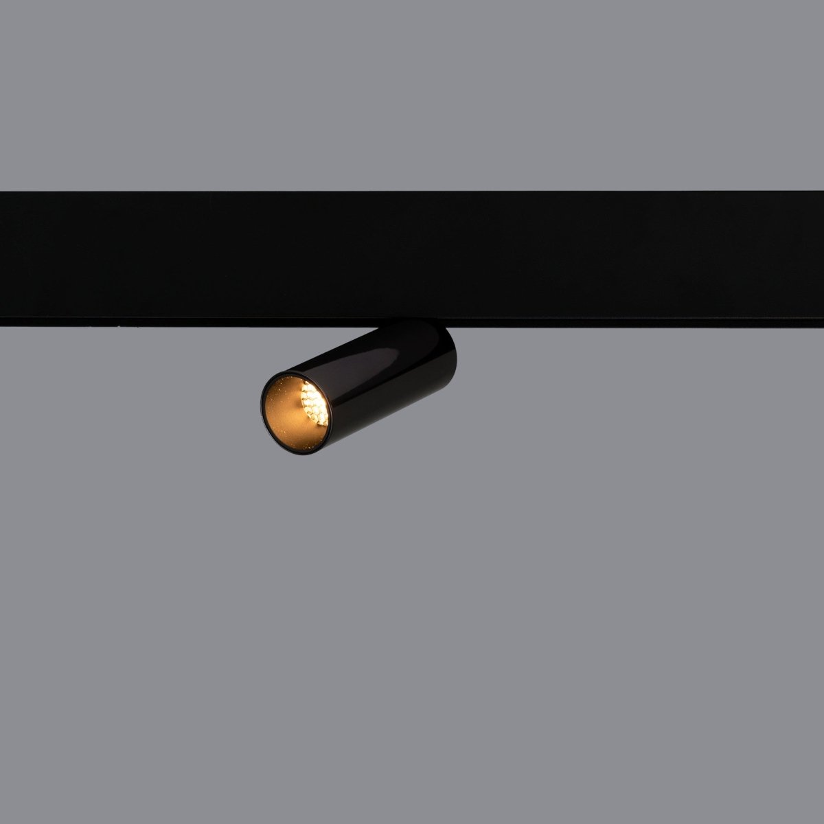 Foco LED para carril magnético 48V - 7W - Chip OSRAM - 2700K - Colores - Barcelona Led-