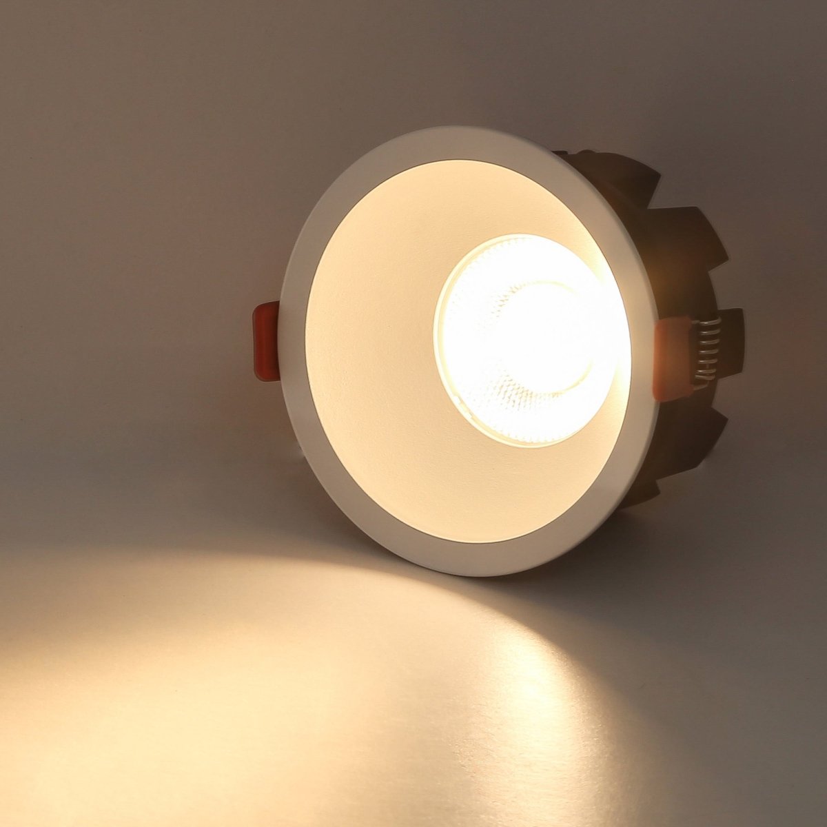 Downlight LED - 8W - CCT - Chip OSRAM - Corte Ø 75mm - Barcelona Led-
