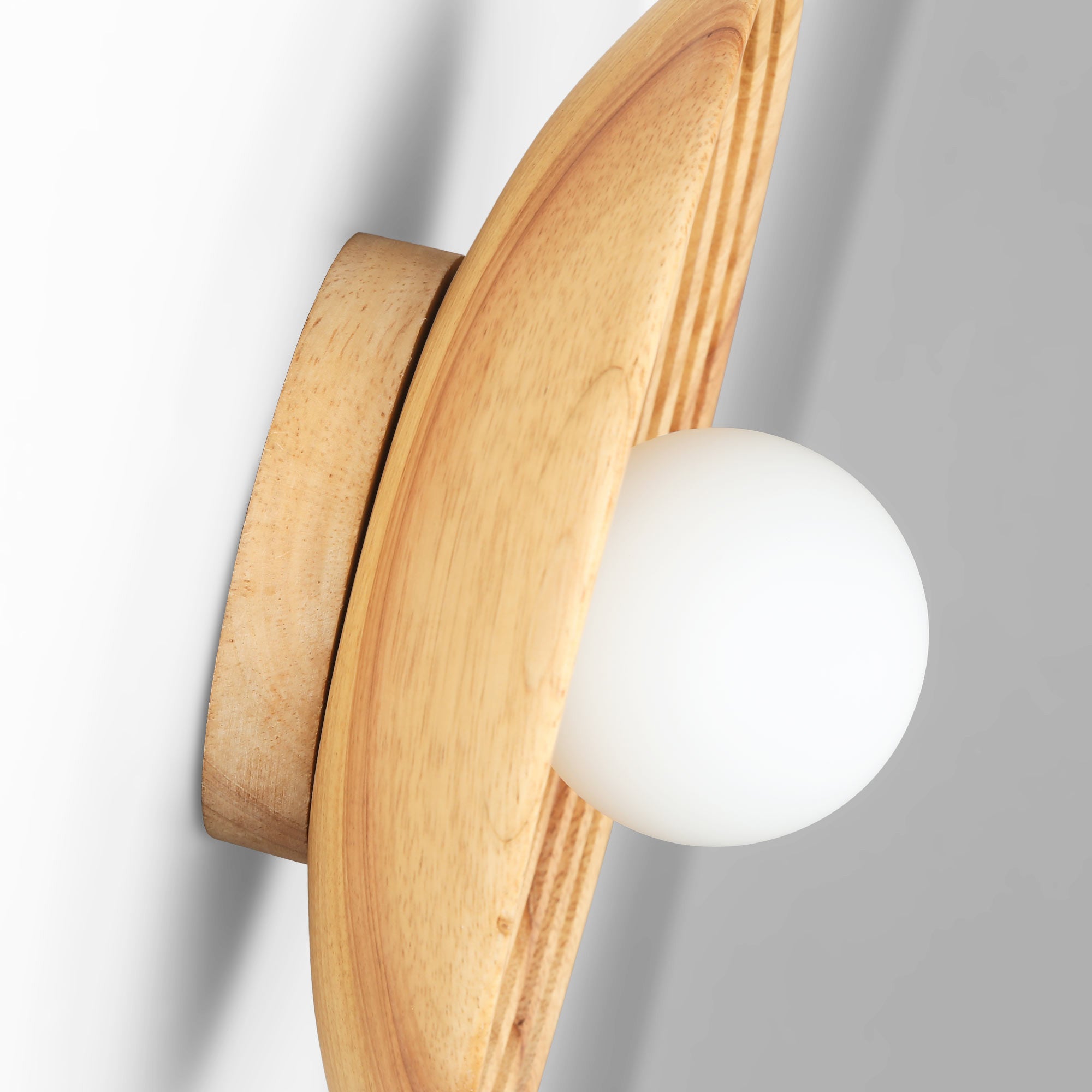 Aplique de diseño en madera "RIANNE" -  G9 - Ø28cm (15)