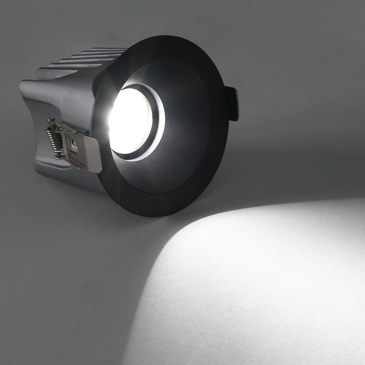 Downlight LED exterior 12W - CCT - Chip OSRAM - Driver PHILIPS - Corte Ø 75mm - IP54 - Barcelona Led-