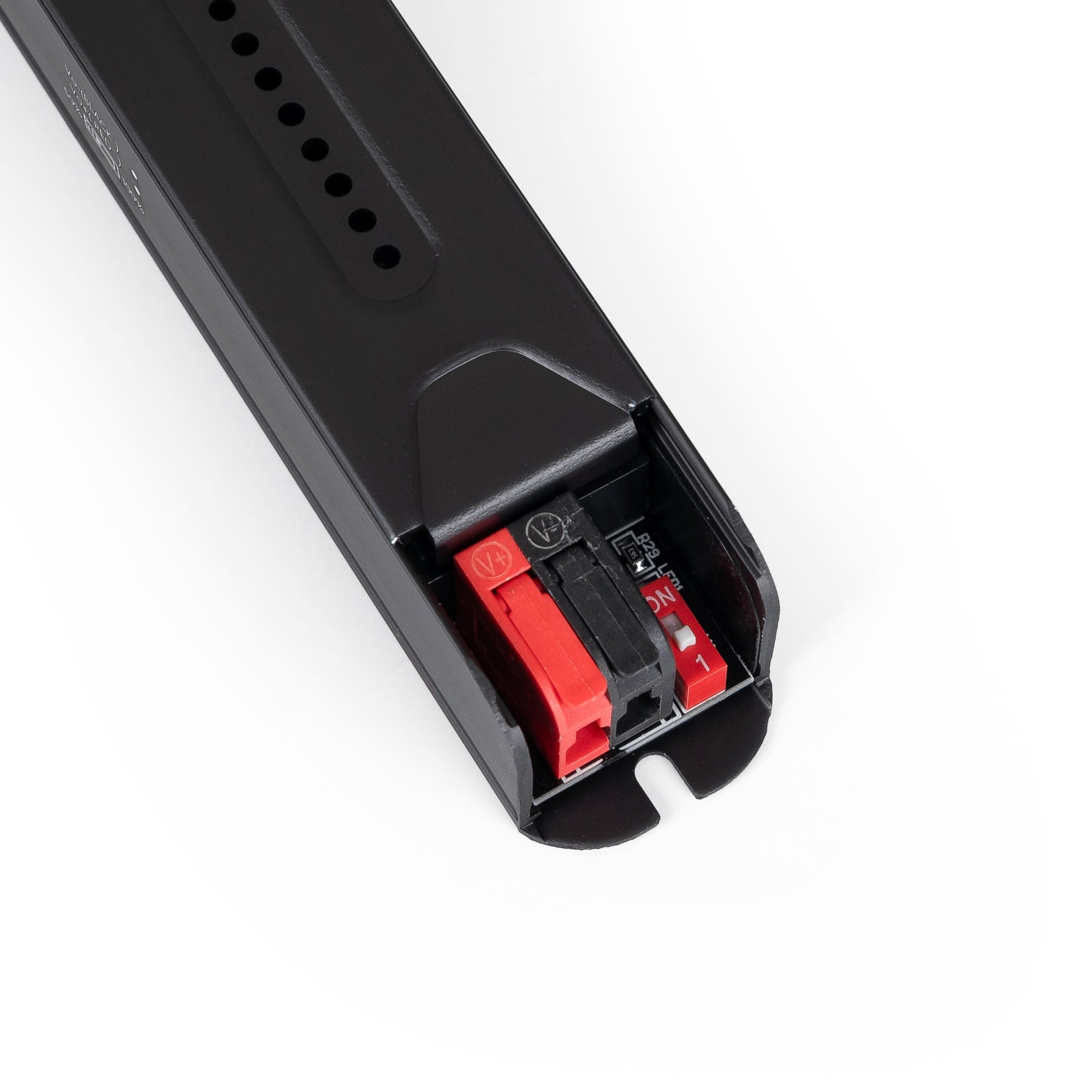 Fuente de alimentación Slim 150W 24V - 6A - Alta eficiencia - IP20 (5)