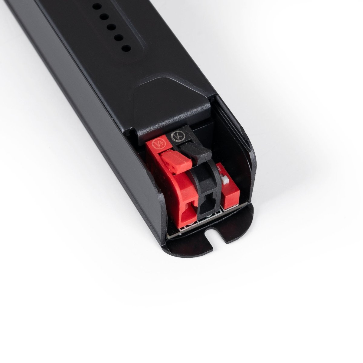 Fuente de alimentación Slim 200W 24V - 8A - Alta eficiencia - IP20 - Barcelona Led-Material eléctrico