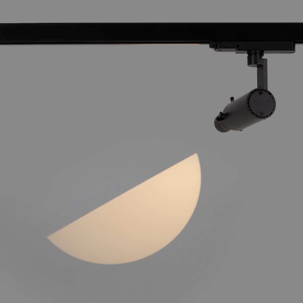 Proyector shapeable para carril trifásico - 20W - 20º - 35° - Barcelona Led-