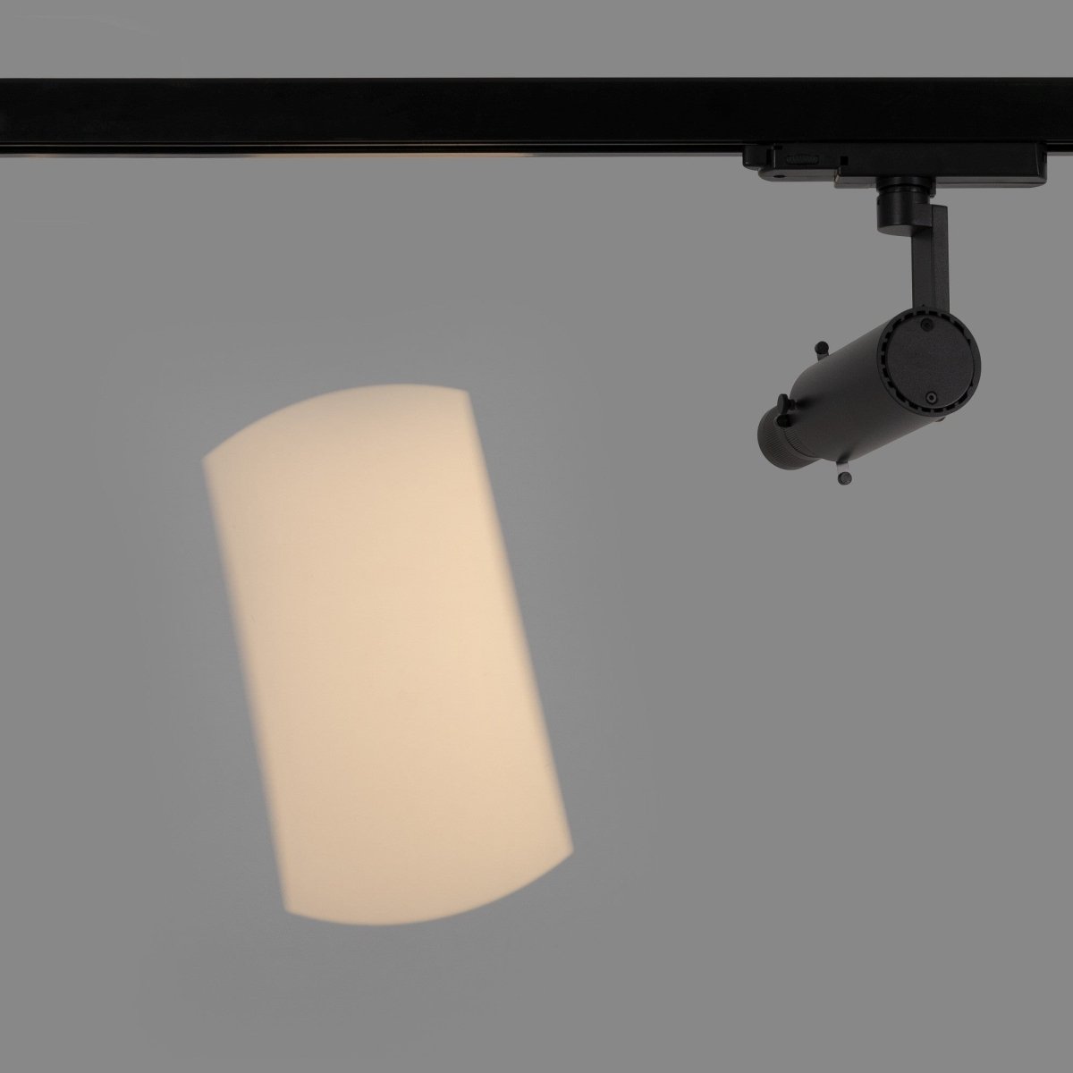 Proyector shapeable para carril trifásico - 20W - 20º - 35° - Barcelona Led-
