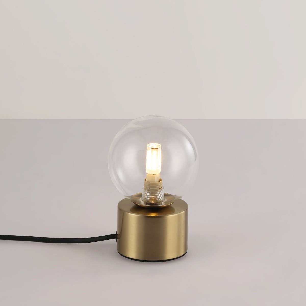 Lámpara de mesa con esfera de cristal "BASS" - G9 - Barcelona Led-Decoración