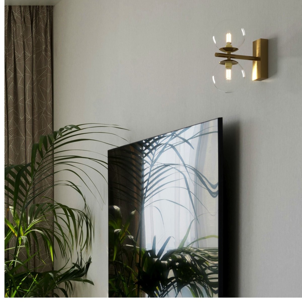 Aplique de pared con doble esfera de cristal "CANTHA" - 2 x G9 - Barcelona Led-Decoración