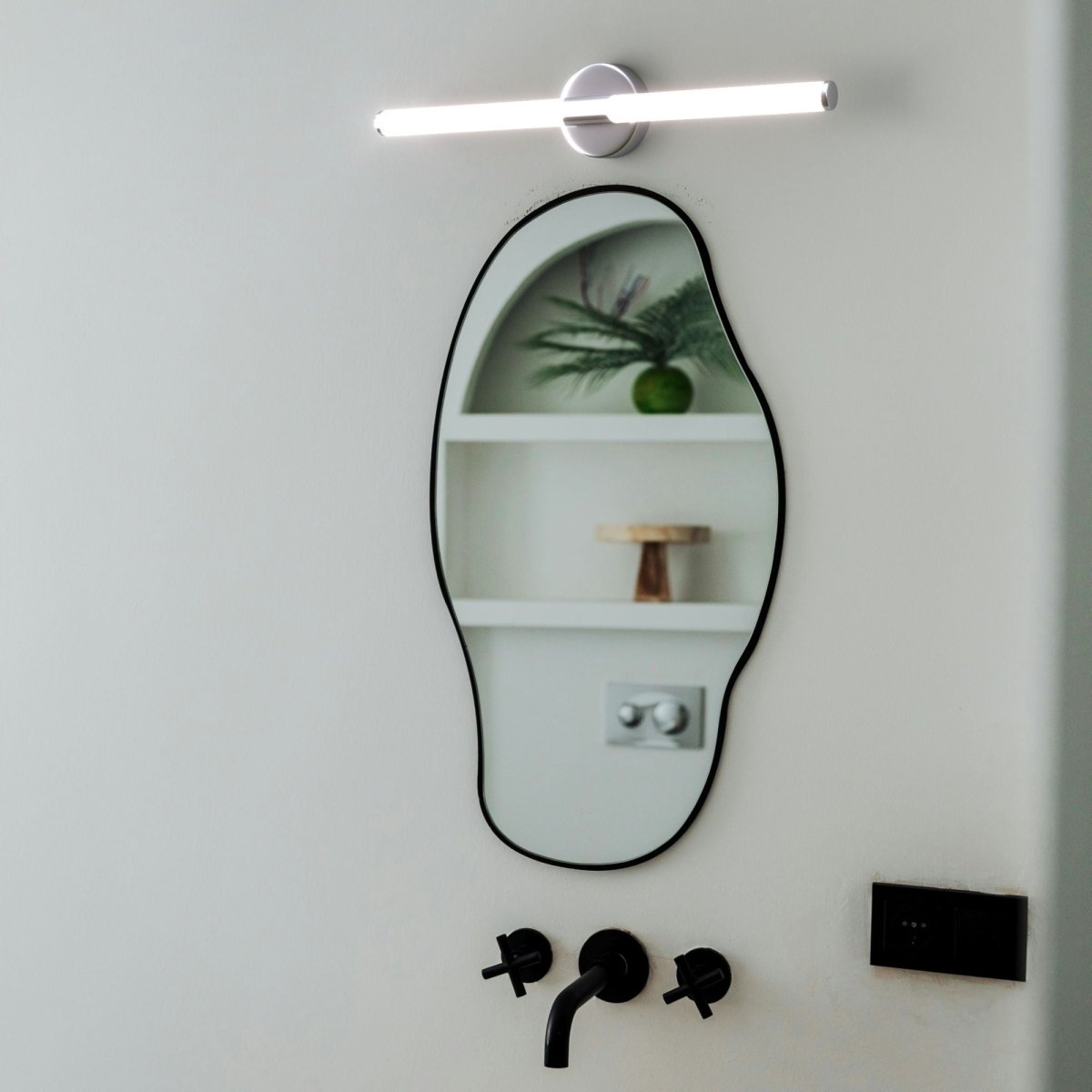 Aplique LED tubular para baño - 8W - 720lm - IP44 - 60cm - Barcelona Led-