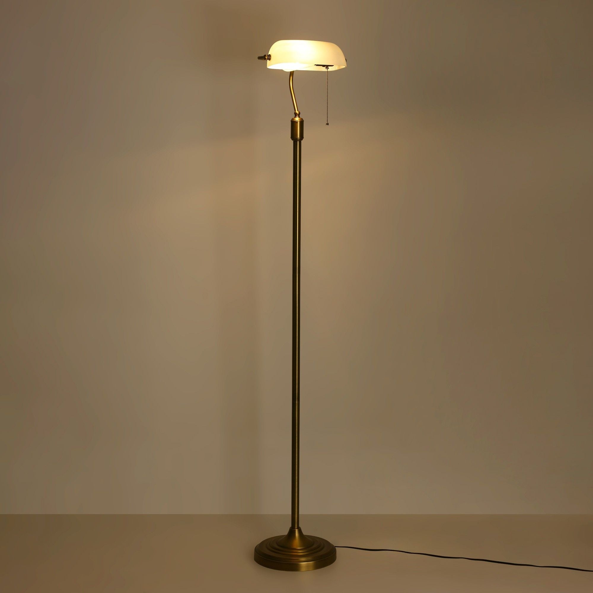 Lámpara de pie vintage "BANQUERO" - E27 (3)