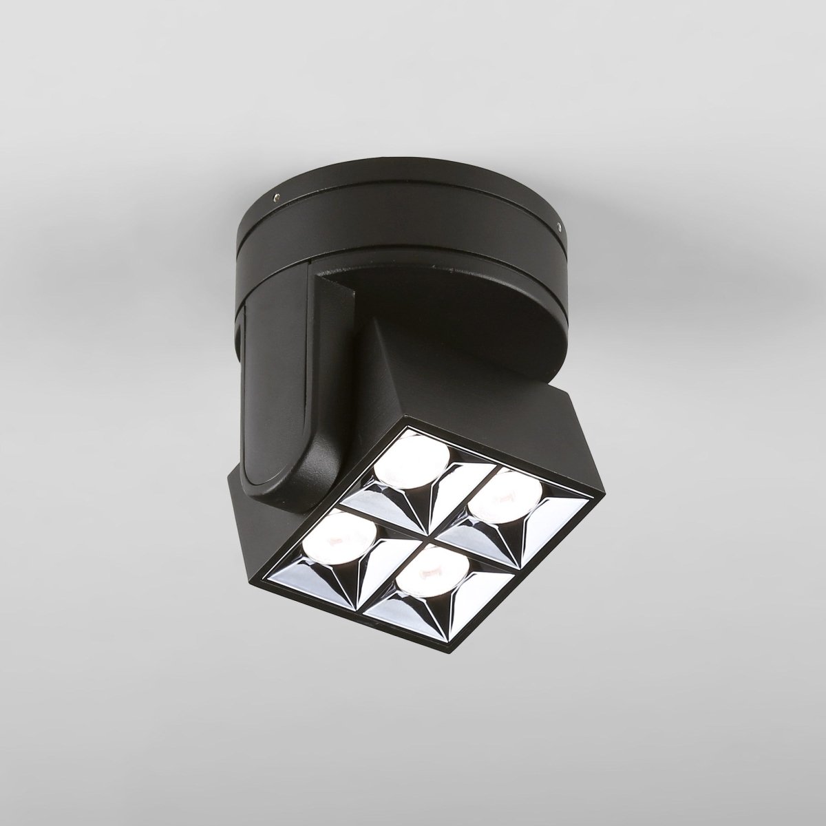 Aplique techo LED cuadrado orientable 8W - CCT - UGR18 - Chip OSRAM - Driver KGP - Barcelona Led-Decoración