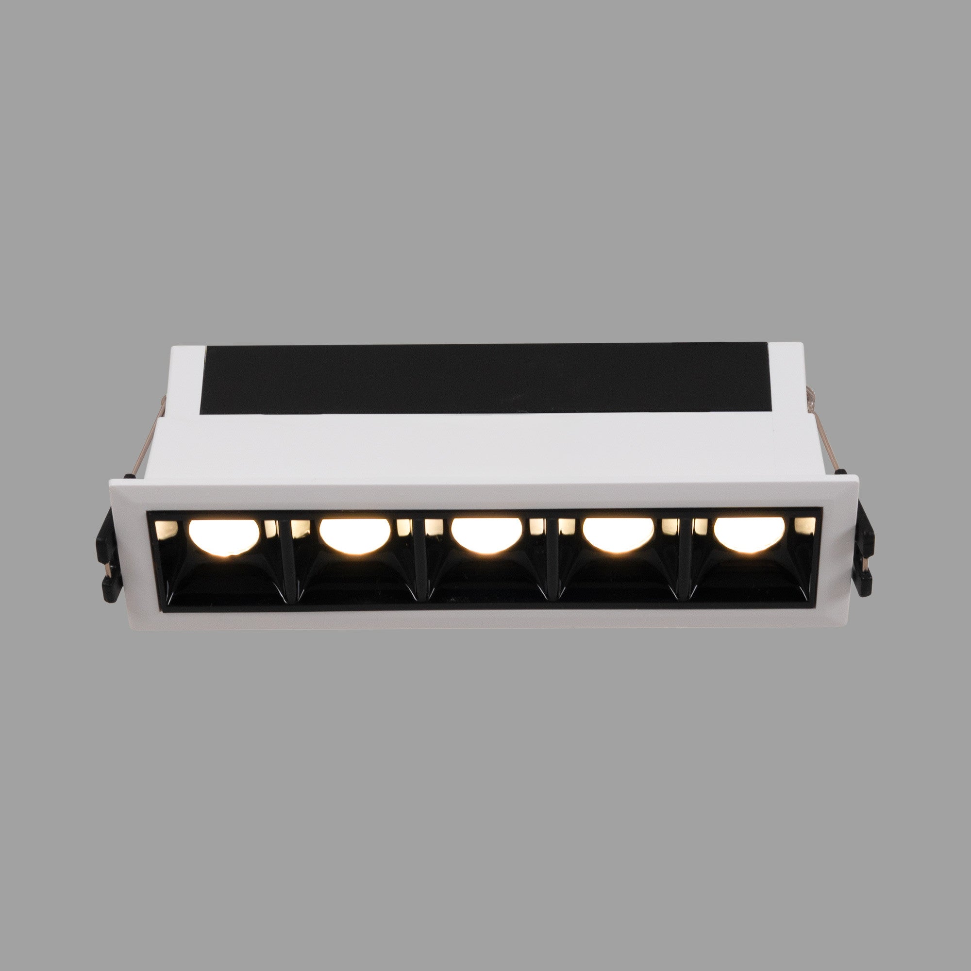 Foco lineal LED empotrable 7W - CCT - UGR18 - CRI90 - IP20 (6)
