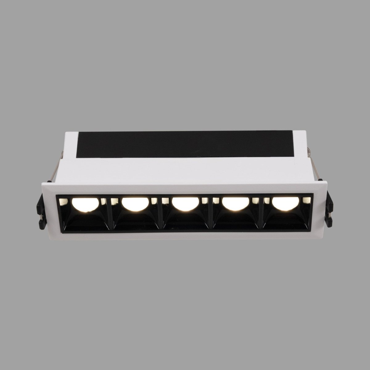 Foco lineal LED empotrable 7W - UGR18 - CRI90 - Driver LIFUD - Barcelona Led-