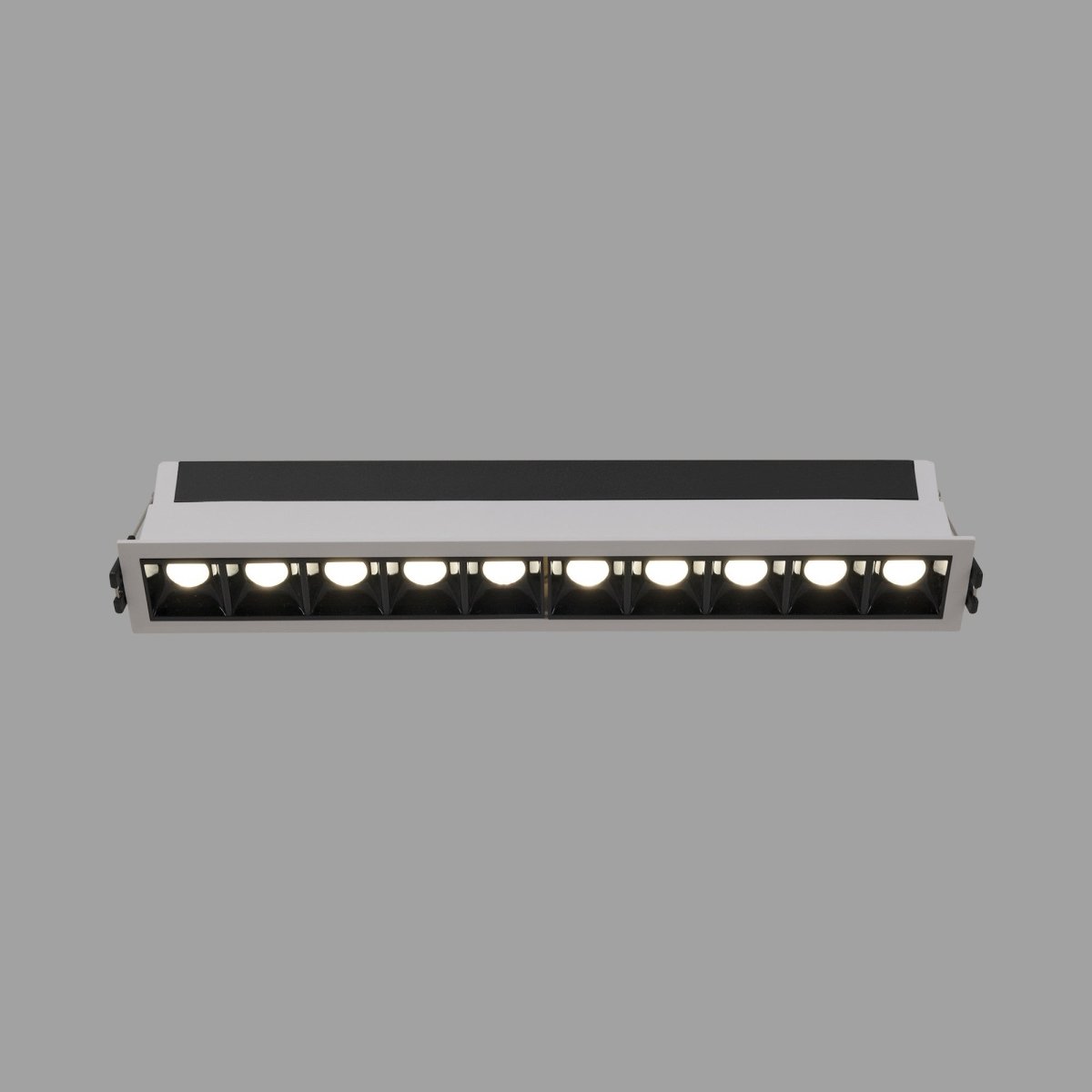 Foco lineal LED empotrable 14W - UGR18 - CRI90 - Driver LIFUD - Barcelona Led-