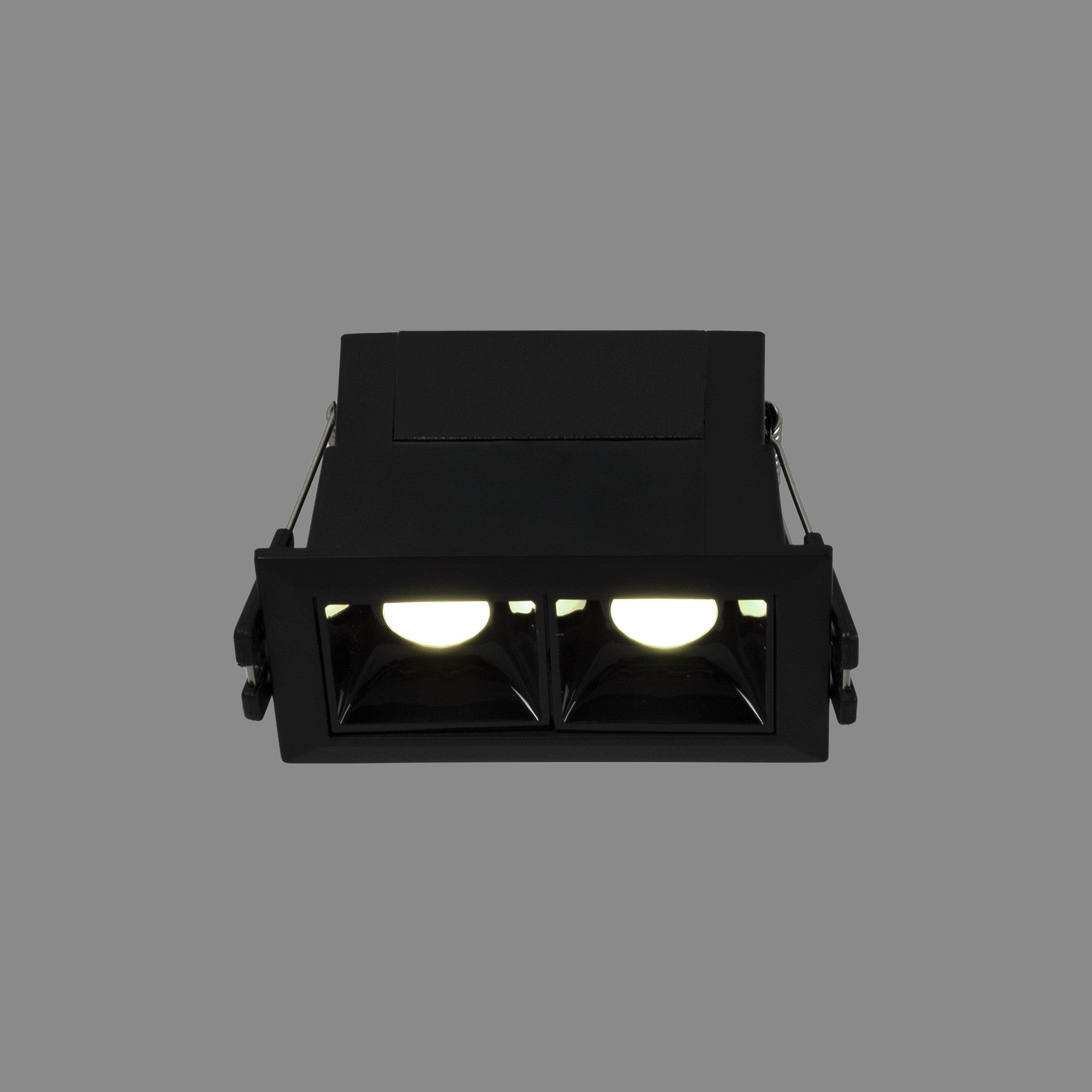 Foco lineal LED empotrable 4W - CCT - UGR18 - CRI90 - IP20 (32)