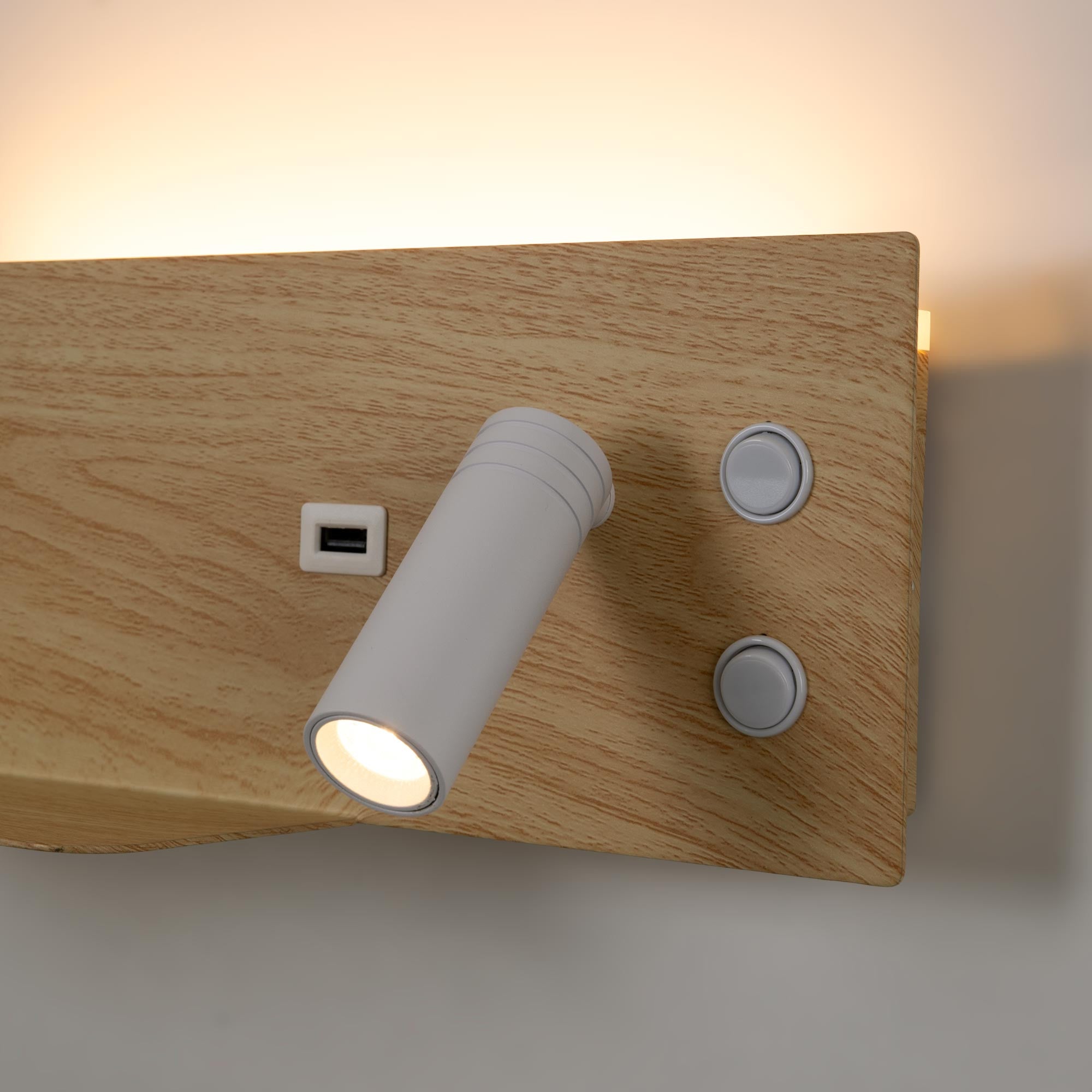 Aplique de pared para lectura con puerto USB "Kerta" - Iluminación doble - 3W+7W (57)