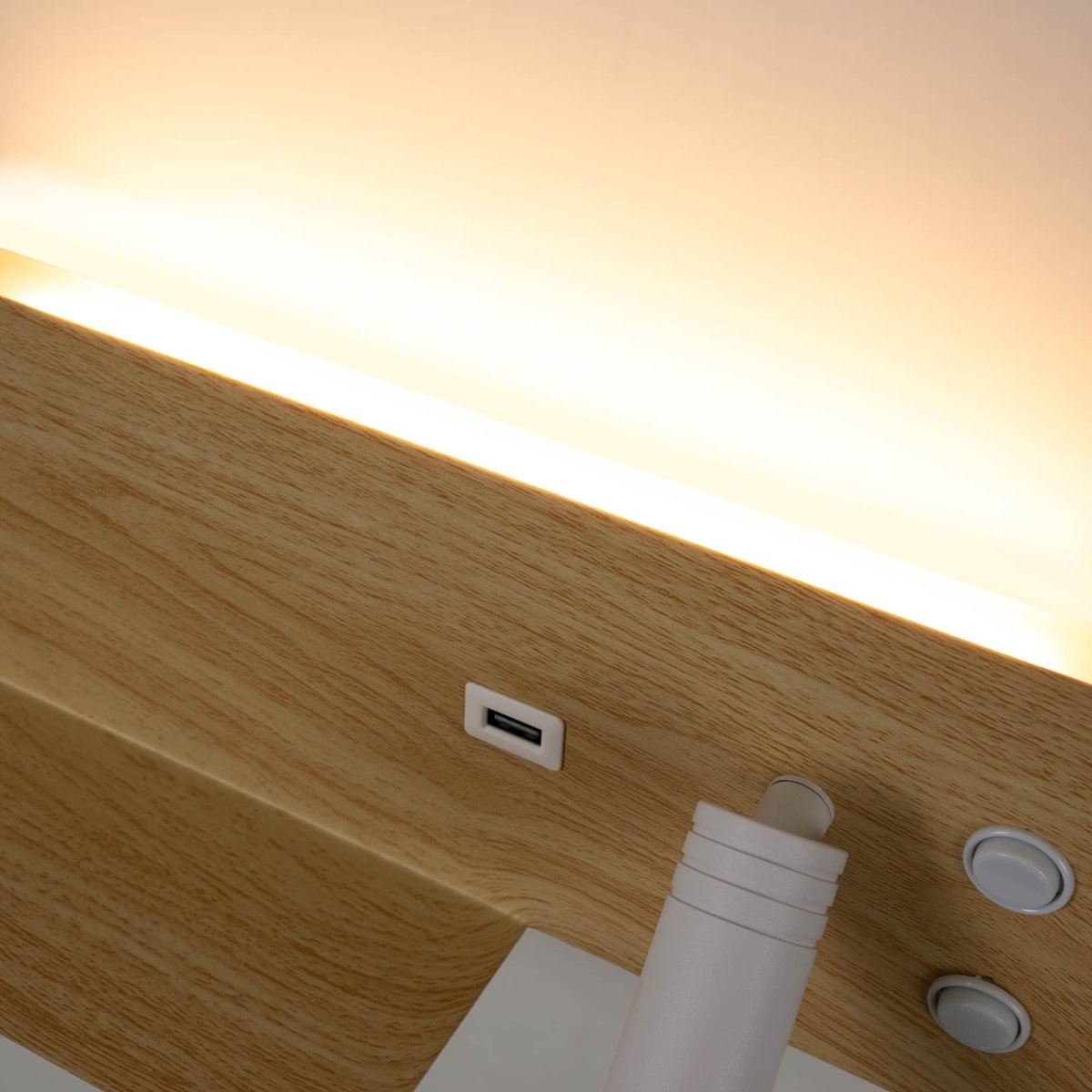 Aplique de pared para lectura con puerto USB "Kerta" - Iluminación doble - 3W+7W - Barcelona Led-Decoración