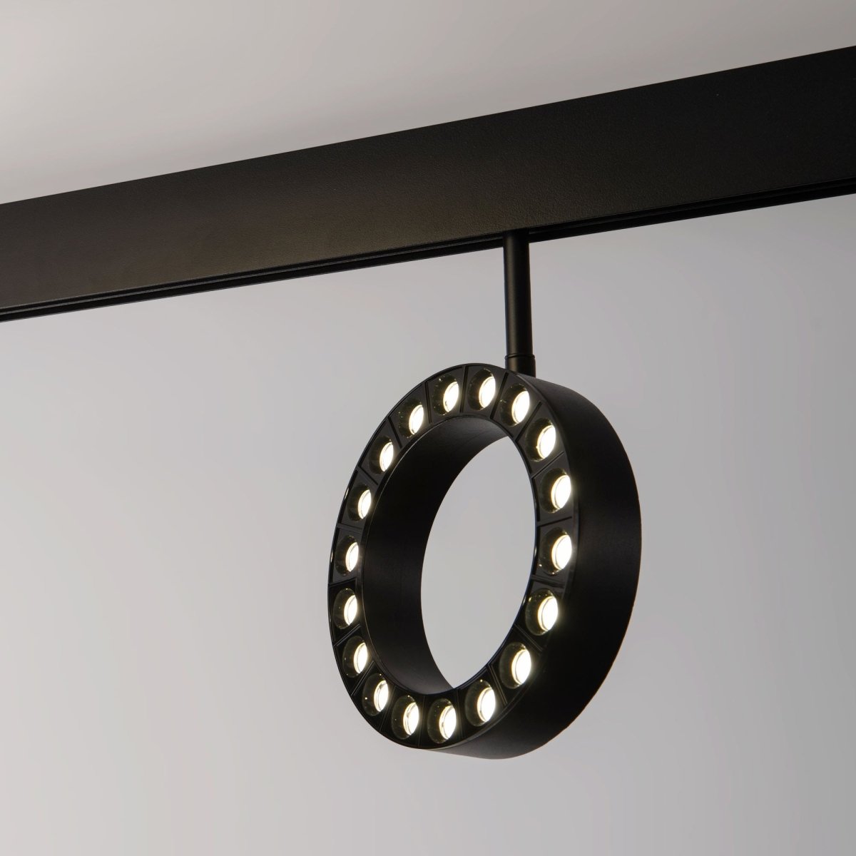Luminaria circular LED para carril magnético 48V - Ø16cm - 18W - CRI90 - UGR18 - OSRAM - Barcelona Led-
