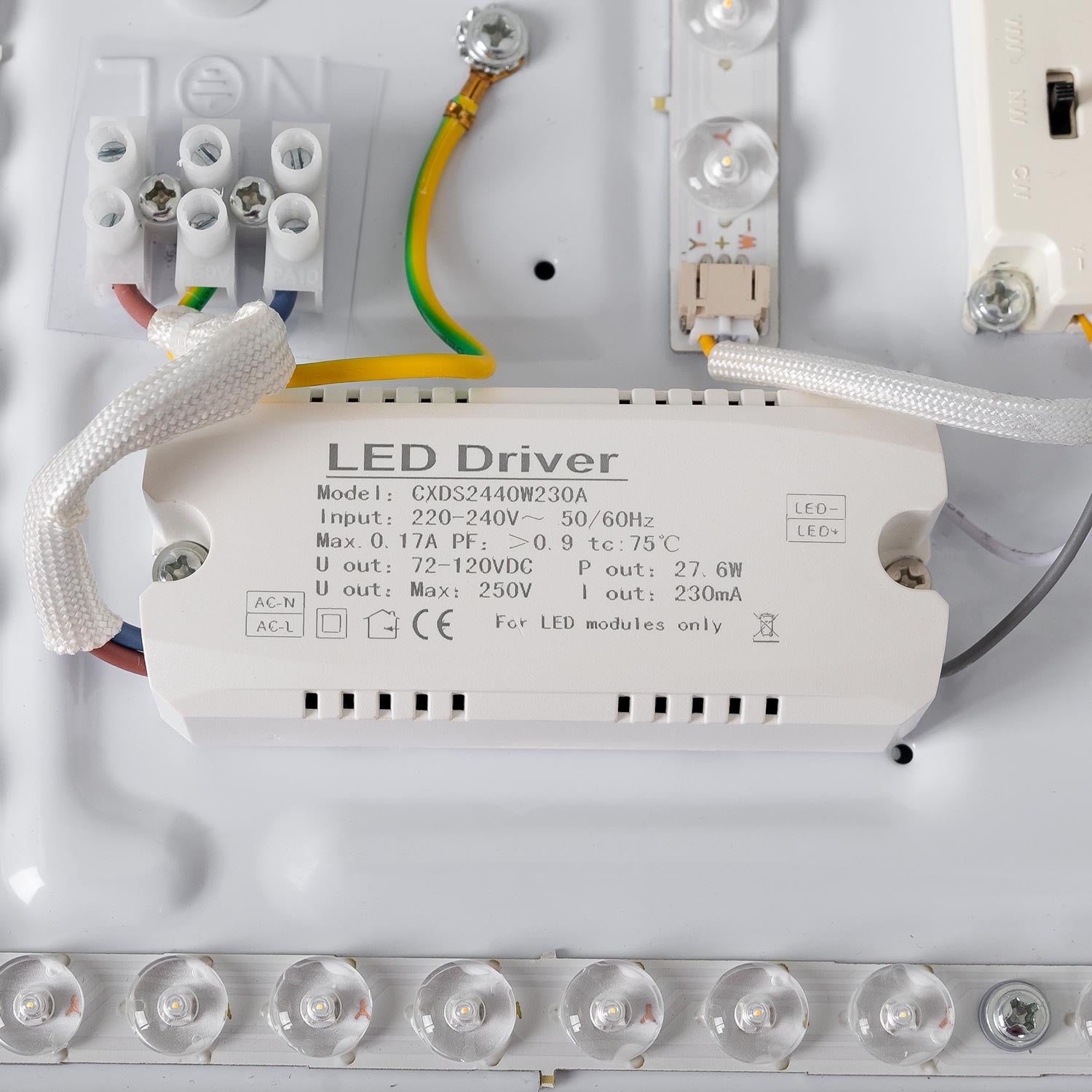 Plafón de techo LED CCT - 24W - Efecto lateral - Color madera Ø40cm (19)