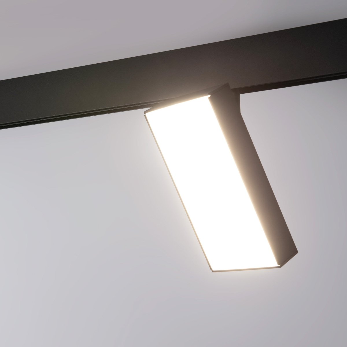 Luminaria cuadrada LED para carril magnético 48V - 18W - CRI90 - OSRAM - Barcelona Led-