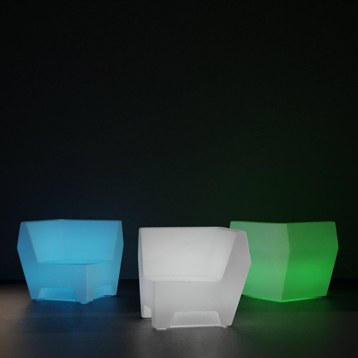 Asiento luminoso LED RGBW - 16W - Recargable - IP65 - Barcelona Led-Mobiliario