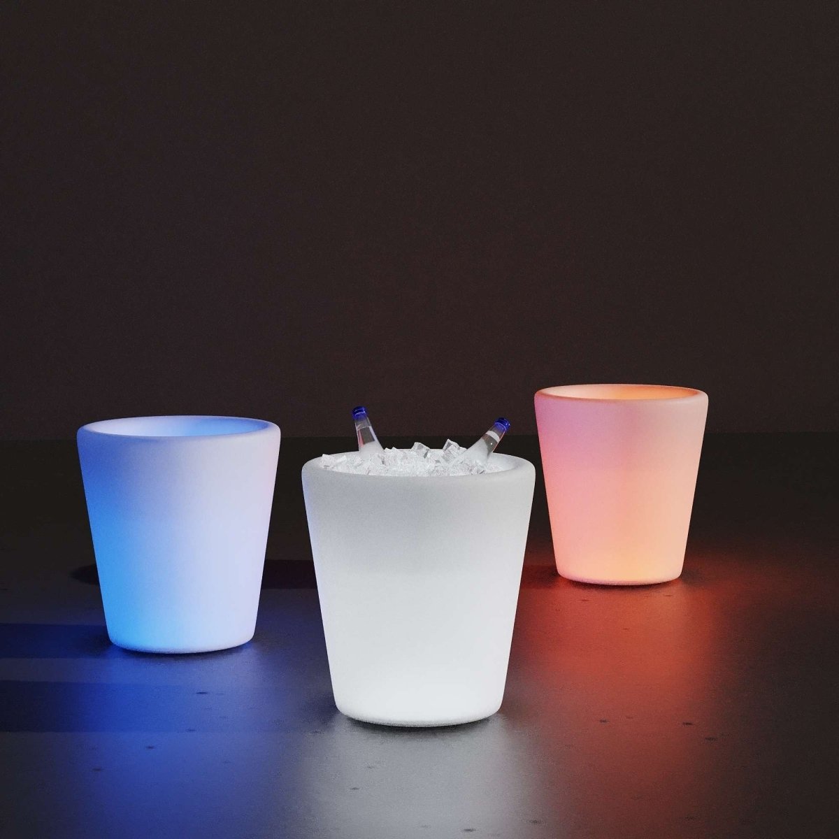 Cubitera LED RGBW - 6W - 29 x Ø 28cm - Recargable - Barcelona Led-Mobiliario
