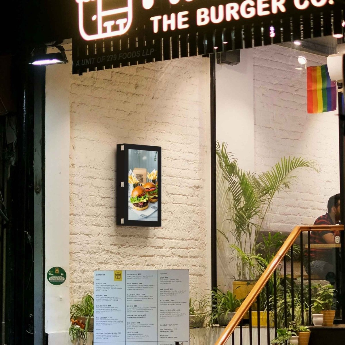 Pantalla LCD 32" Full HD - Outdoor - Android - IP65 - Barcelona Led-Signage