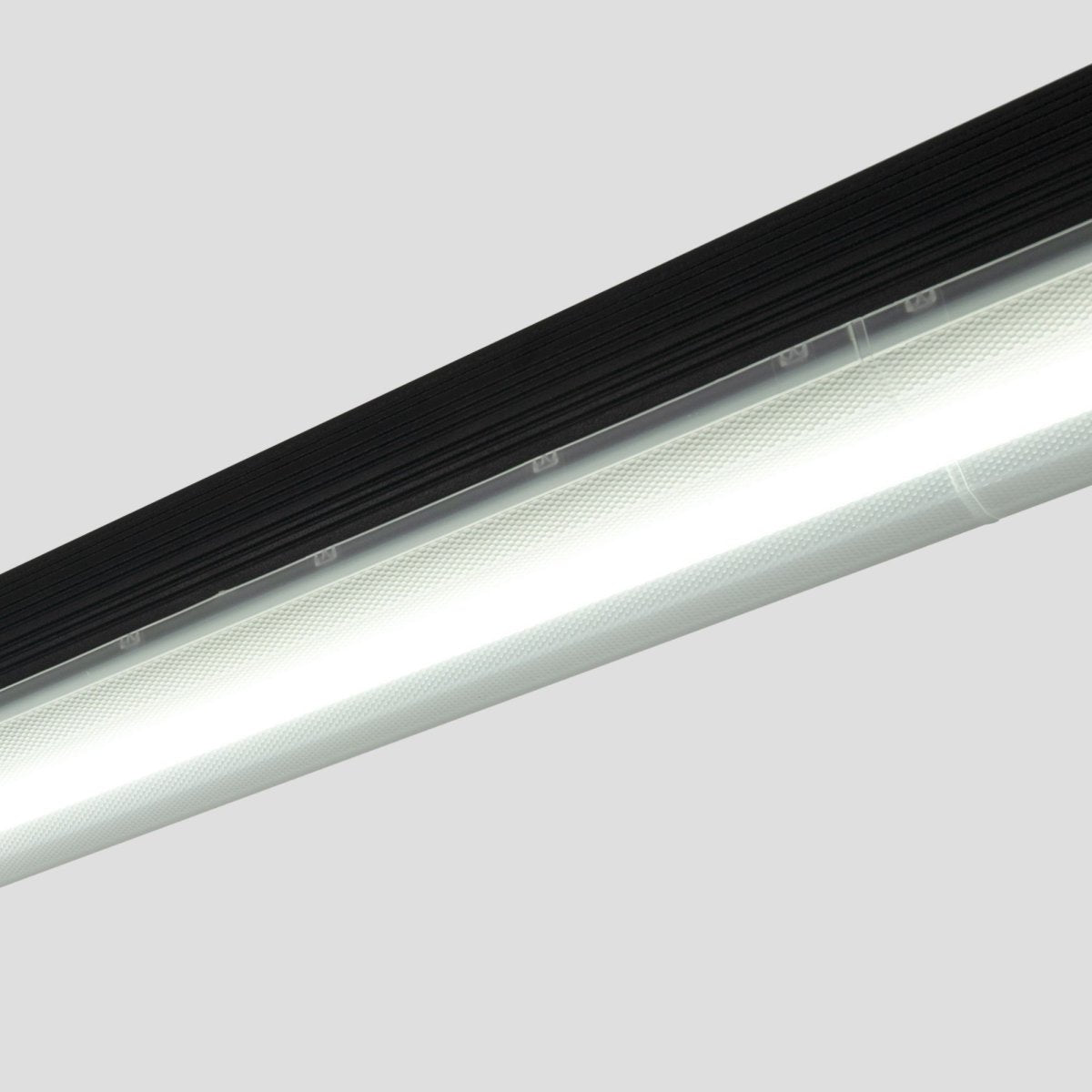 Barra lineal LED de alta potencia - 60W - 150cm - Enlazable - IP20 - Barcelona Led-Iluminación
