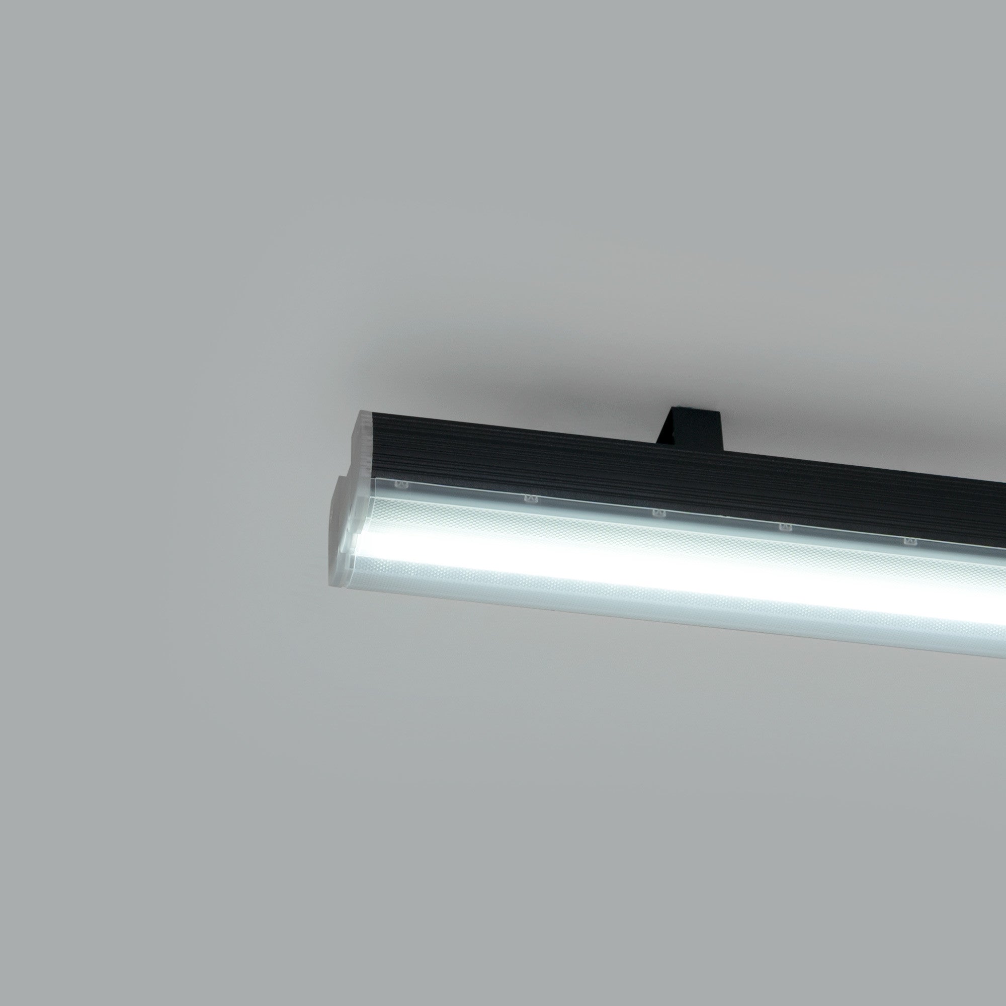 Barra lineal LED de alta potencia - 60W - 150cm - Enlazable - IP20 (21)