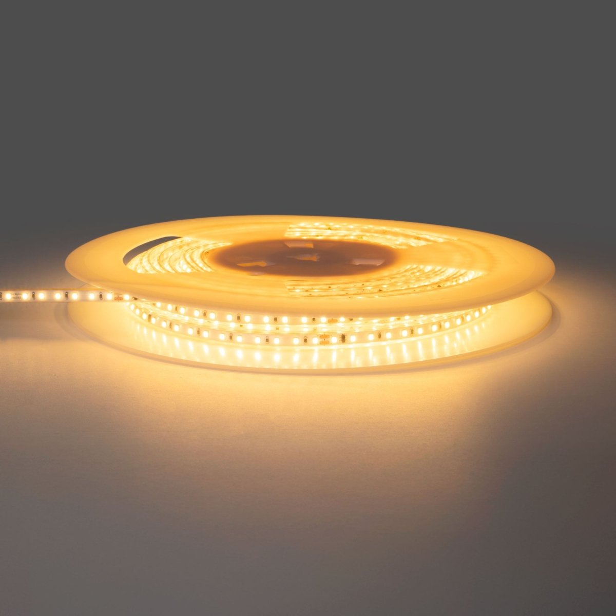 Tira LED 220V AC - Monocolor - 8W/m - 6.5mm - IP44 - 20 metros - 120ch/m - Barcelona Led-