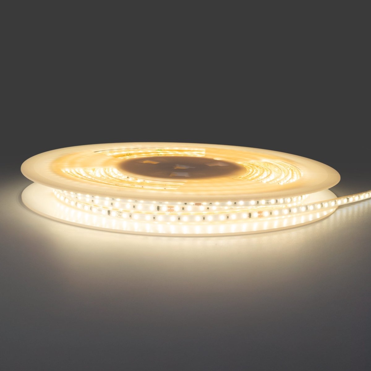 Tira LED 220V AC - Monocolor - 8W/m - 6.5mm - IP44 - 20 metros - 120ch/m - Barcelona Led-