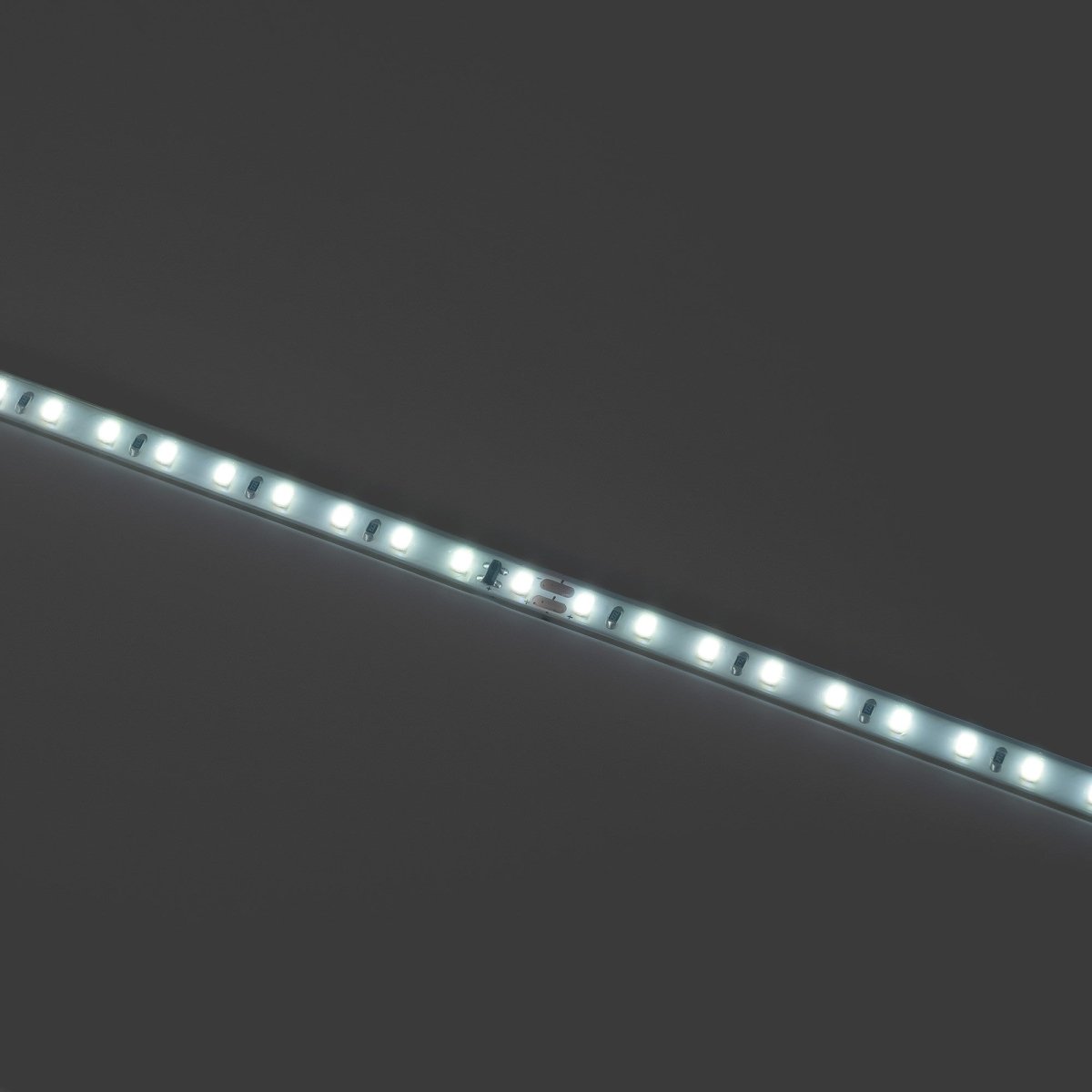 Tira LED 220V AC - Monocolor - 8W/m - 6.5mm - IP44 - 5 metros - 120ch/m - Barcelona Led-